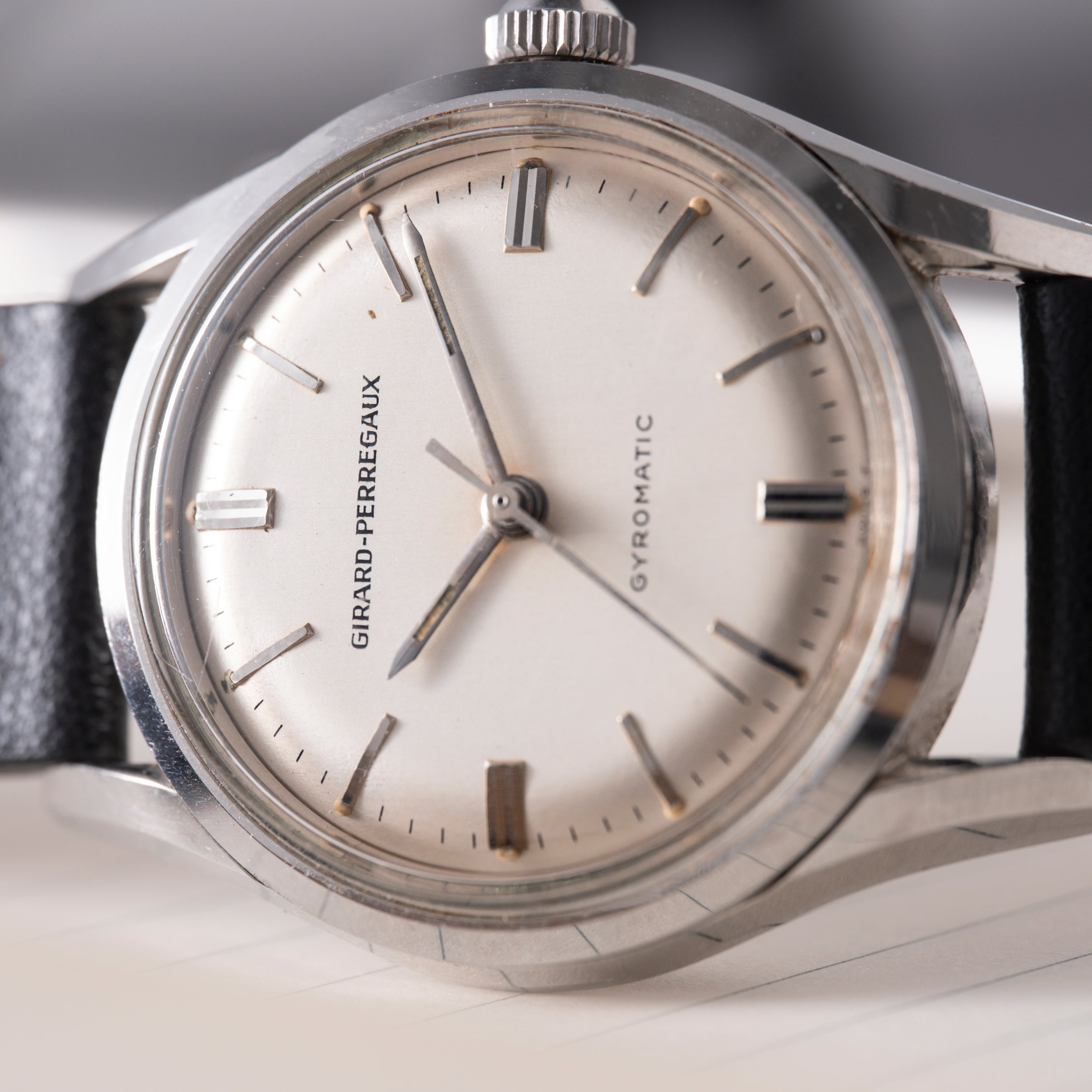 Girard-Perregaux Gyromatic – Analog:Shift