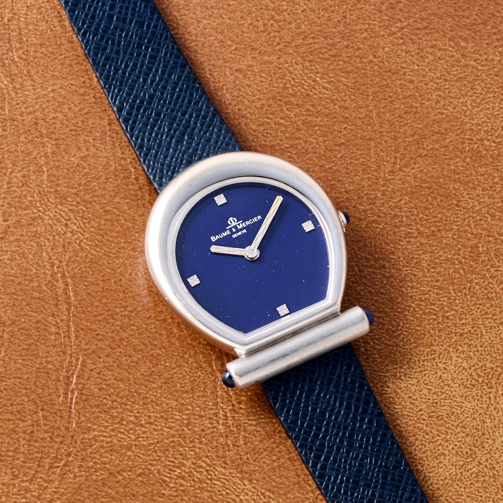 Baume & Mercier ‘Lapis Horseshoe’