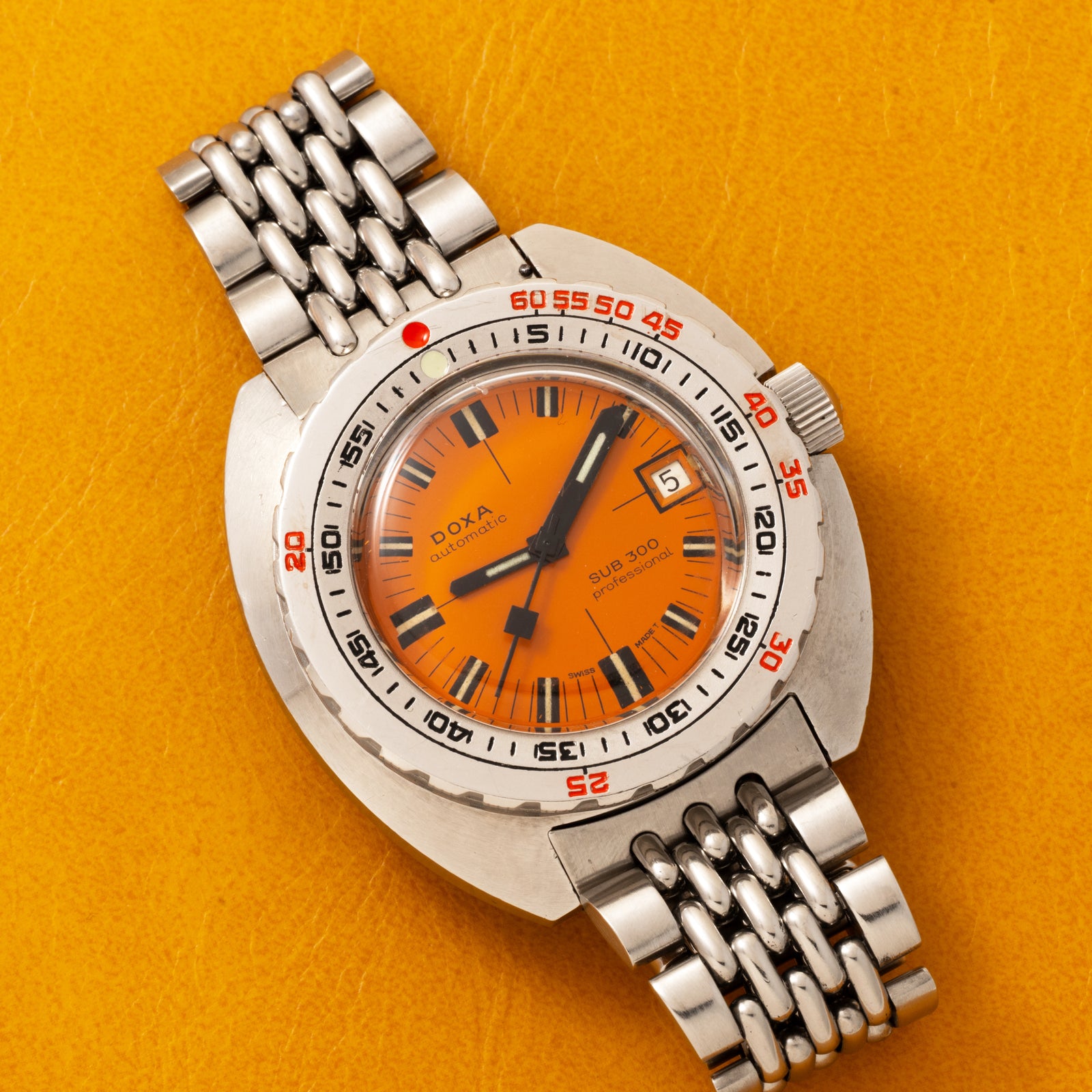 DOXA Sub 300