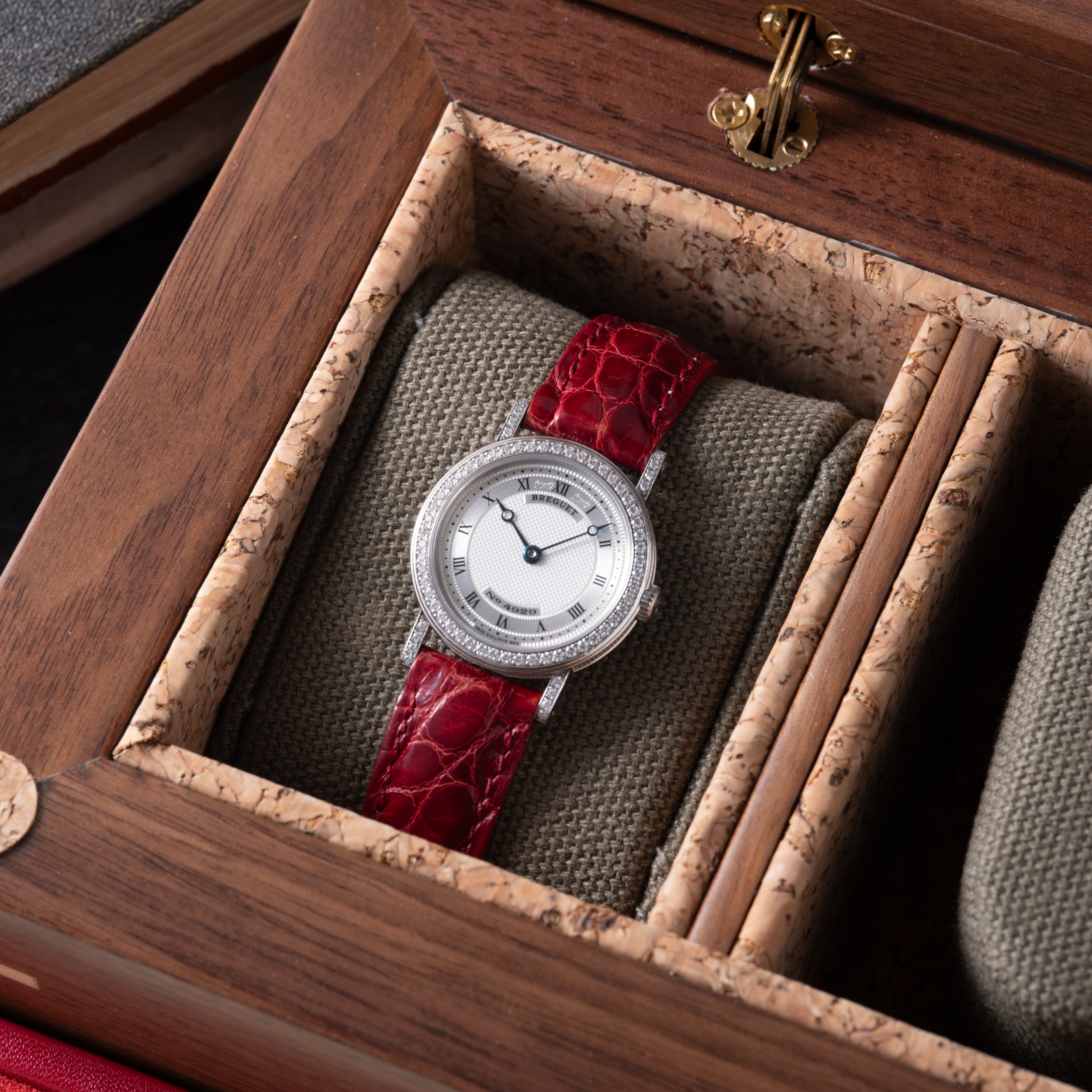 Breguet Classique – Analog:Shift