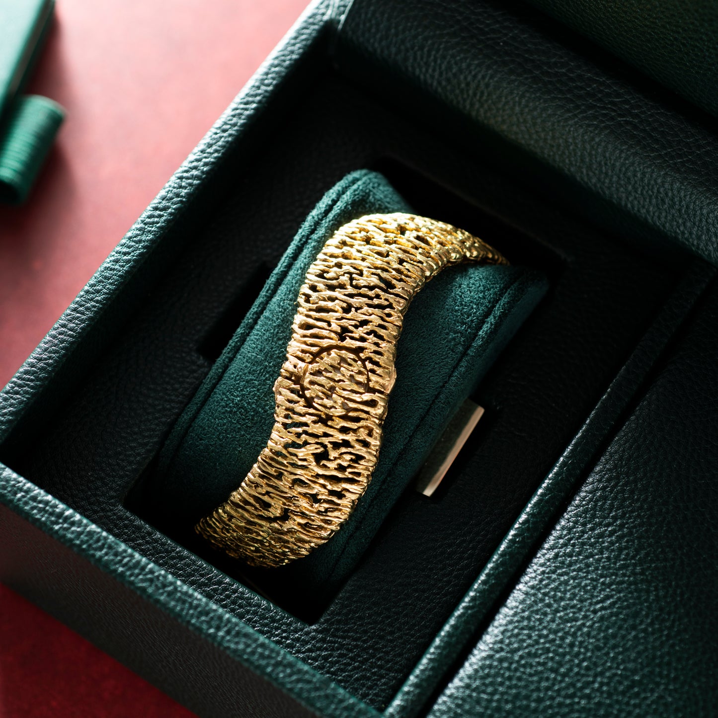 Omega Gilbert Albert S-Curve Hidden Watch