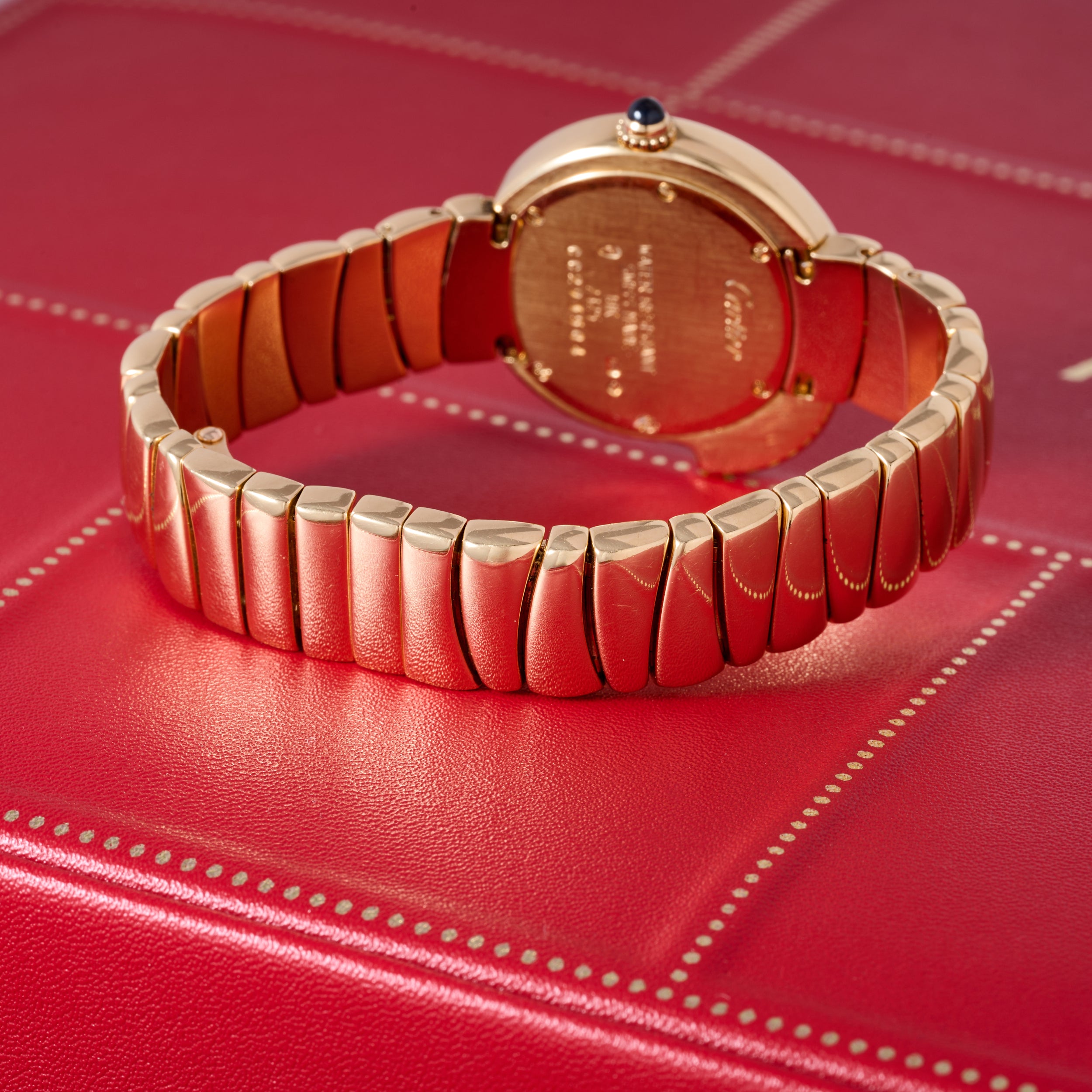 Cartier クォーツ時計 赤レザー Cartier Panthère 1925 'Figurative' – Analog:Shift