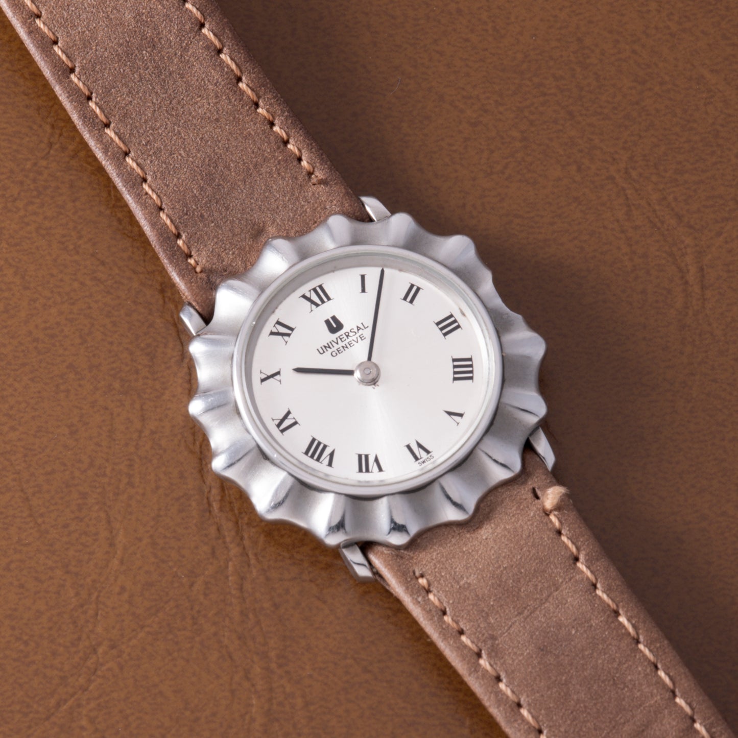 Universal Genève 'Bottlecap'