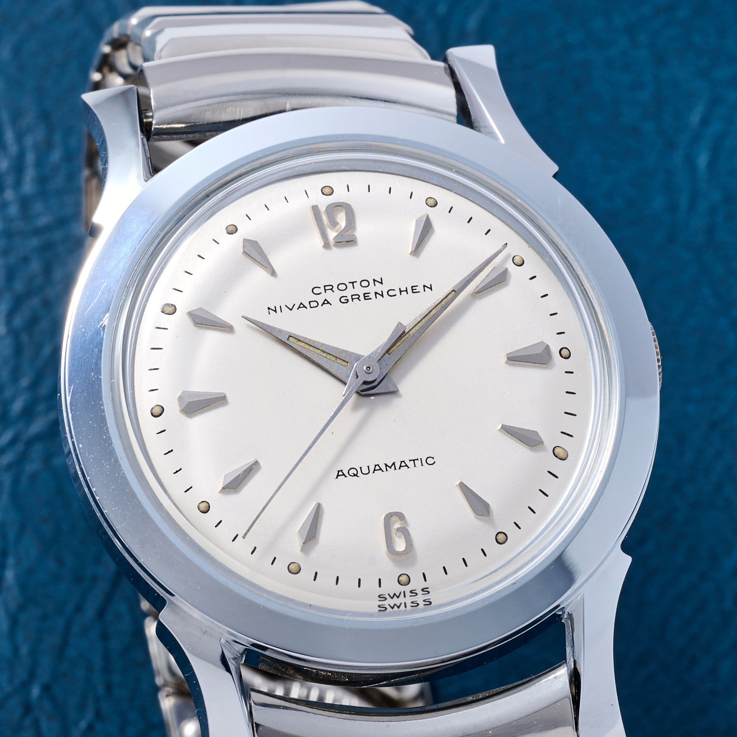 Croton Nivada Grenchen Aquamatic – Analog:Shift