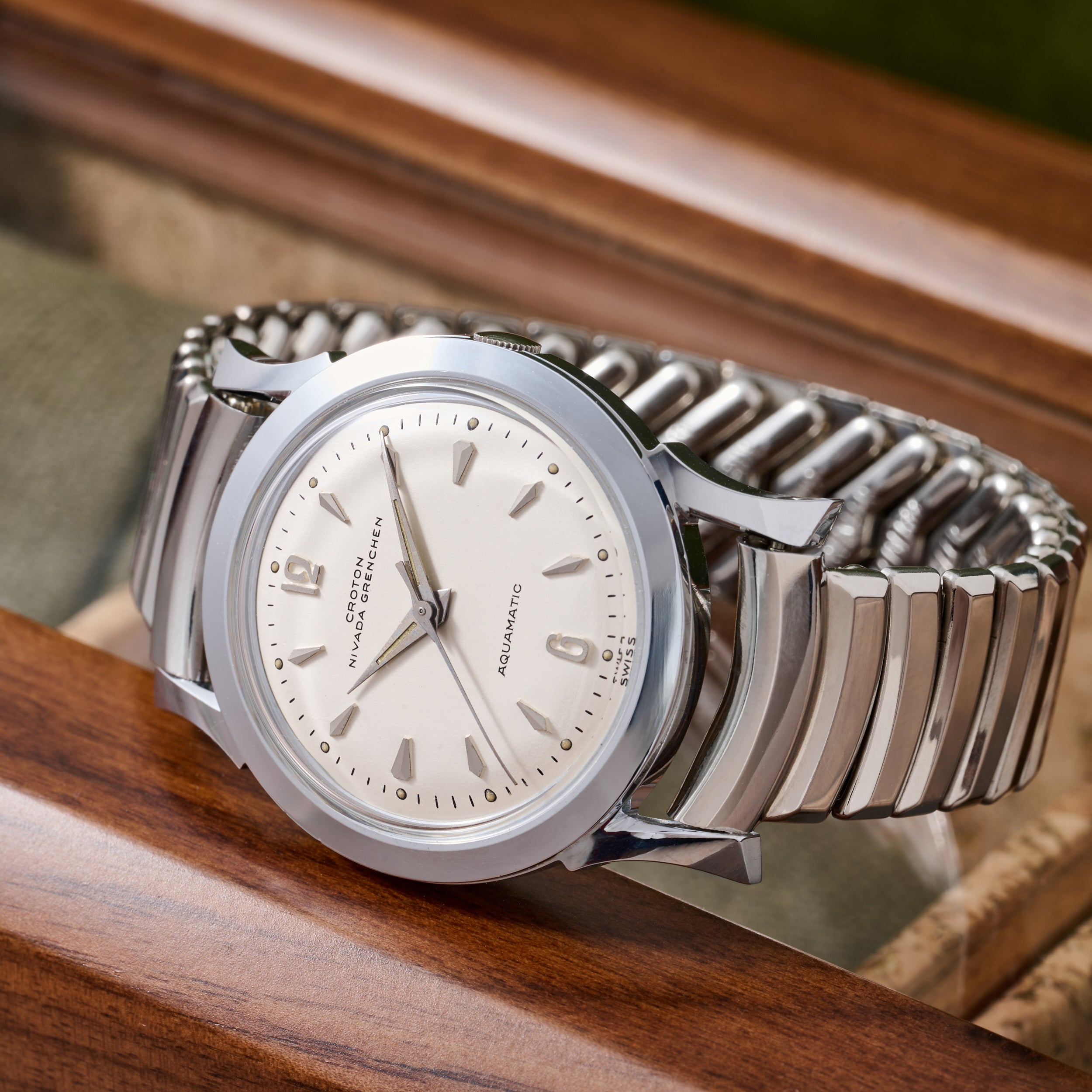 Croton Nivada Grenchen Aquamatic – Analog:Shift