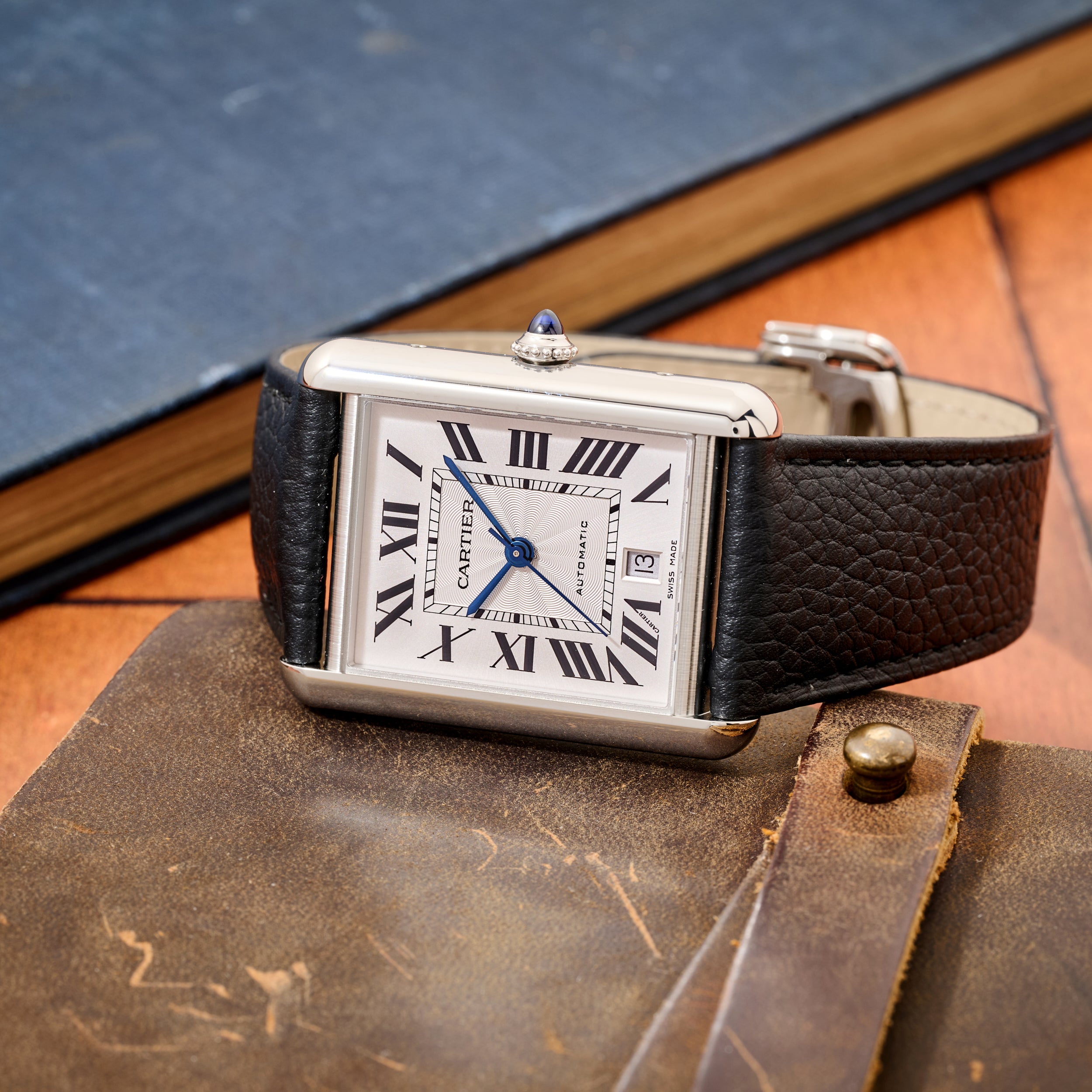 Cartier Tank Must XL – Analog:Shift