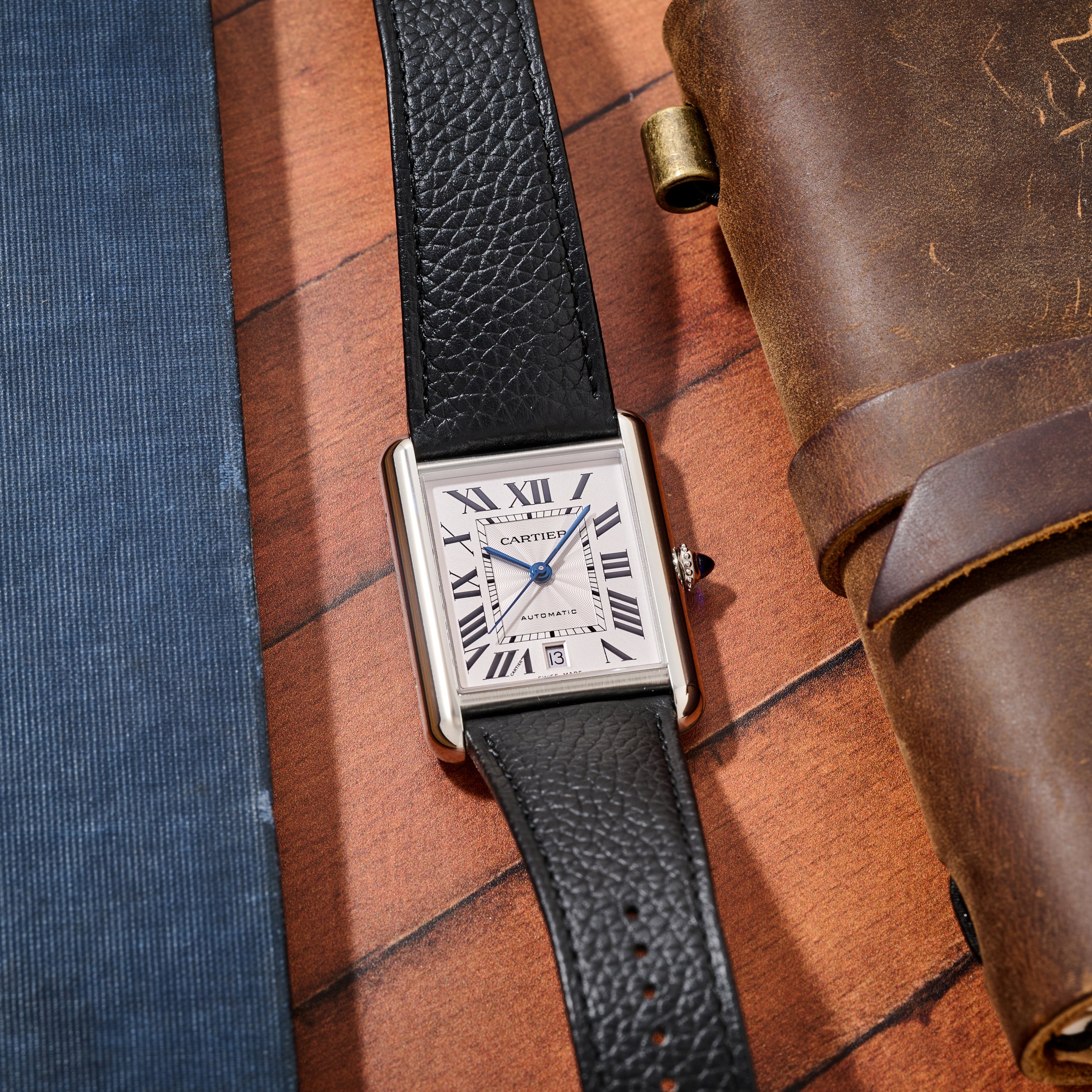 Cartier Tank Must XL – Analog:Shift