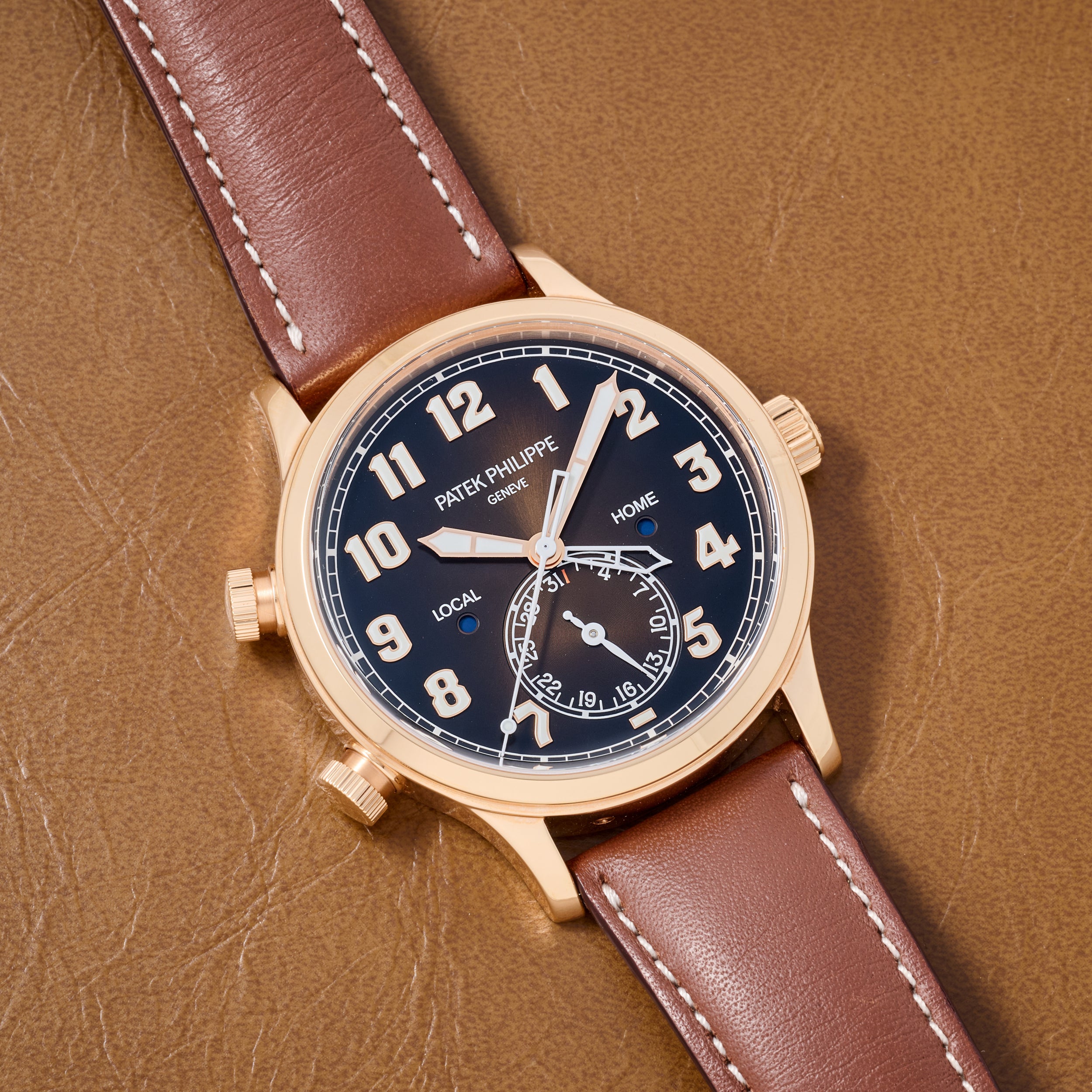 Patek Philippe Calatrava Pilot Travel Time – Analog:Shift