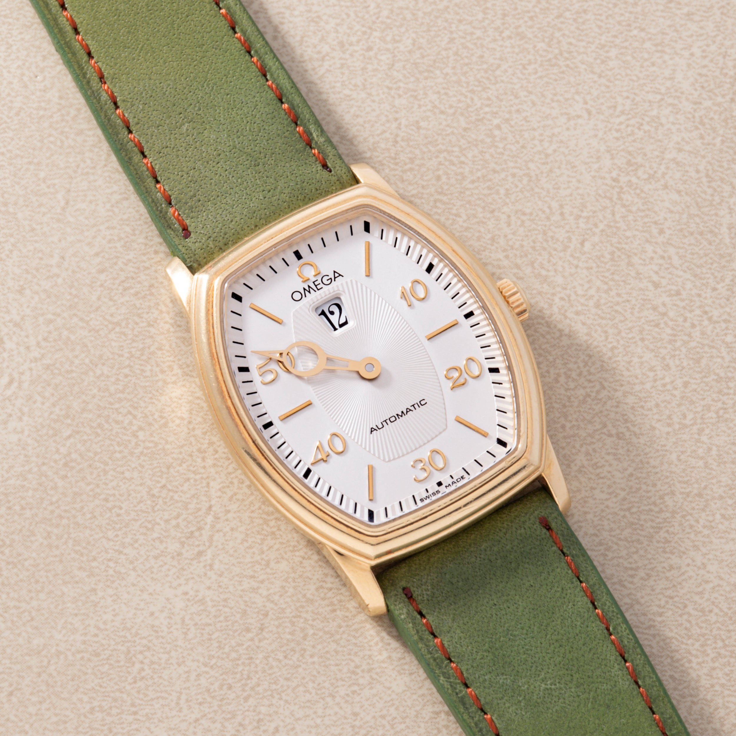 OMEGA デヴィル OMEGA】1974年製 デヴィル センターデイト オーバル型 ブラック