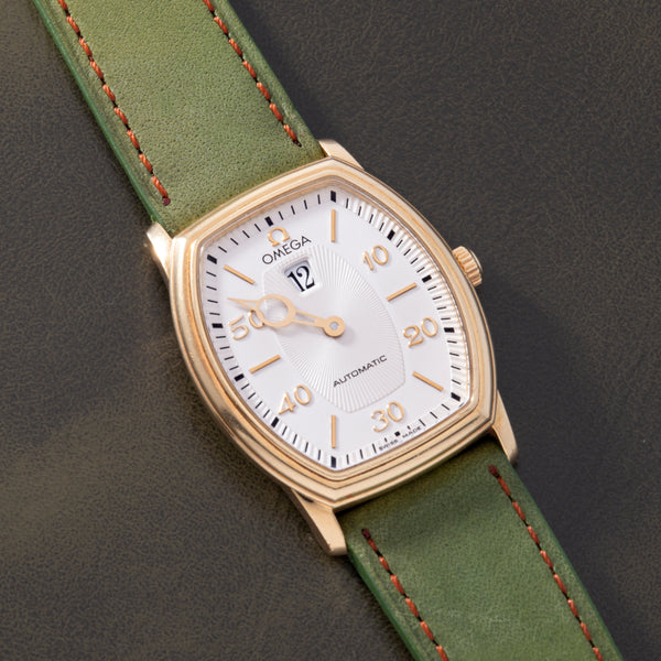 Omega DeVille Jump Hour – Analog:Shift