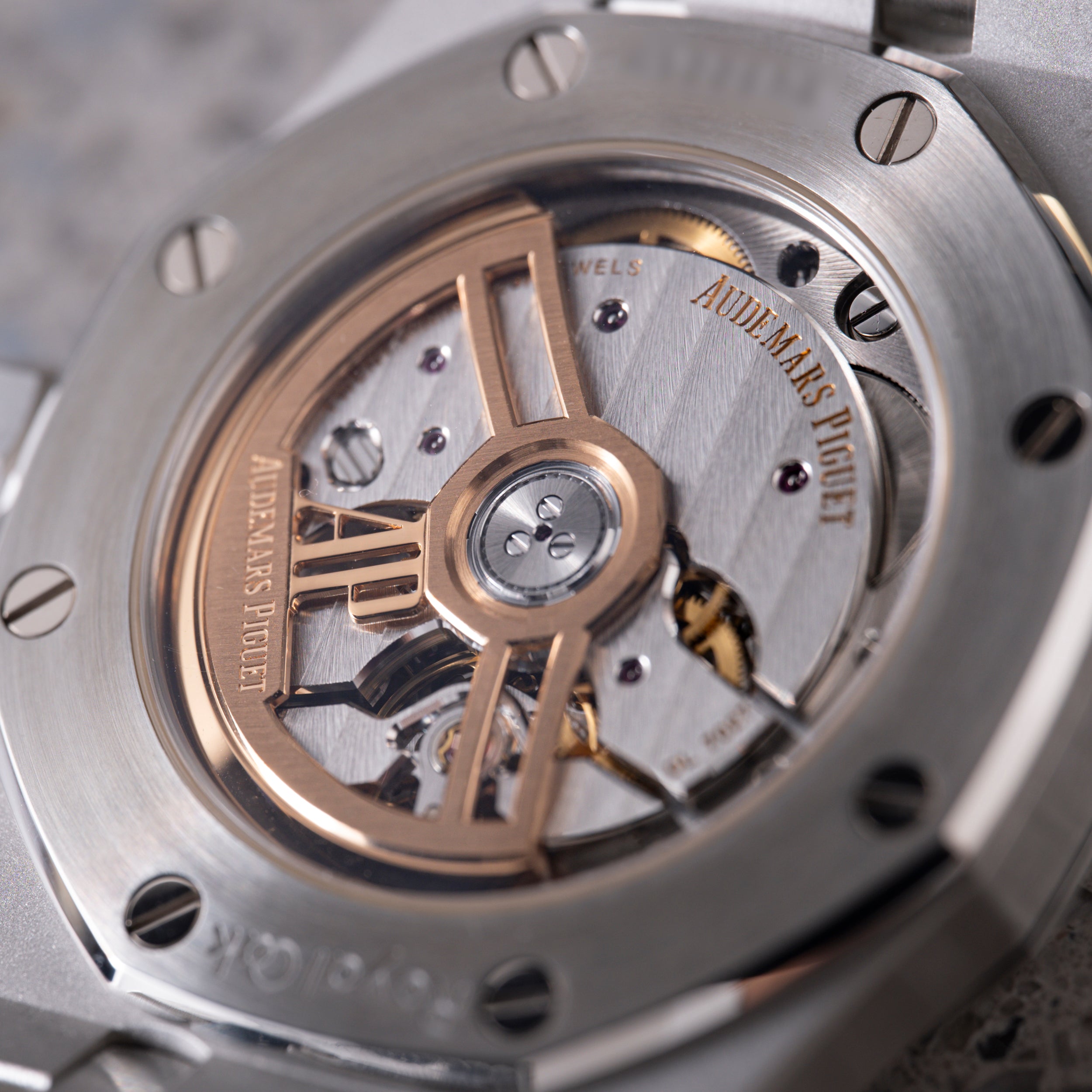 Audemars Piguet Royal Oak – Analog:Shift