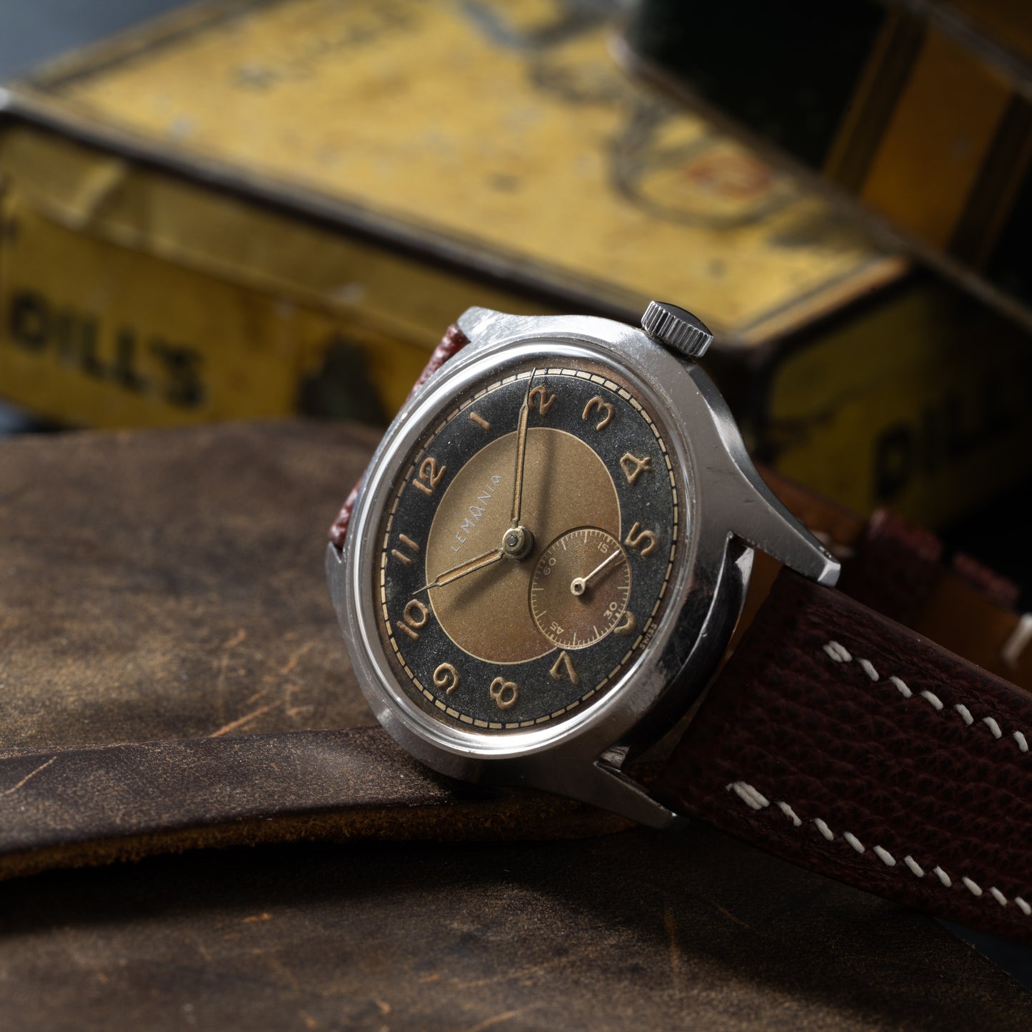 Lemania 'Tropical Tuxedo'