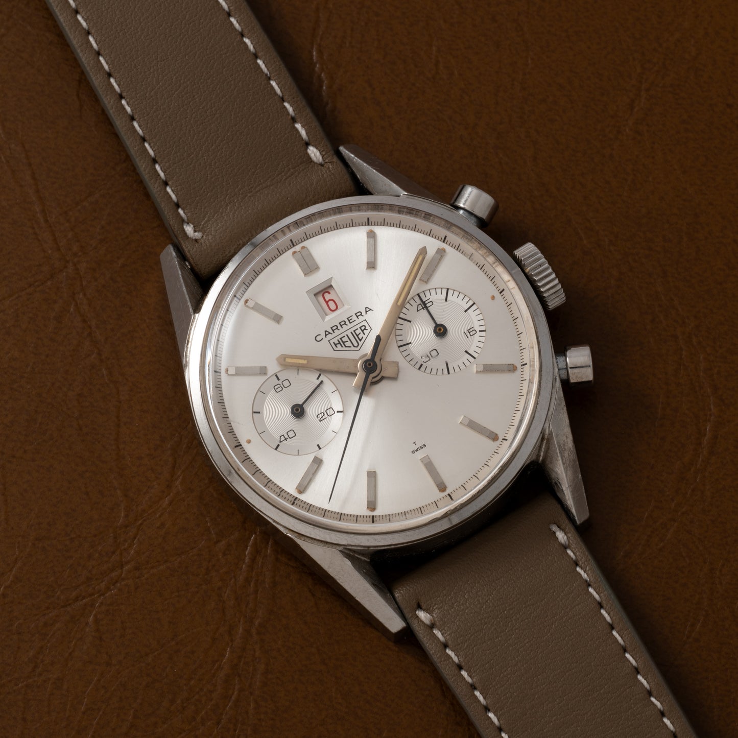 Heuer Carrera 'Dato 45'