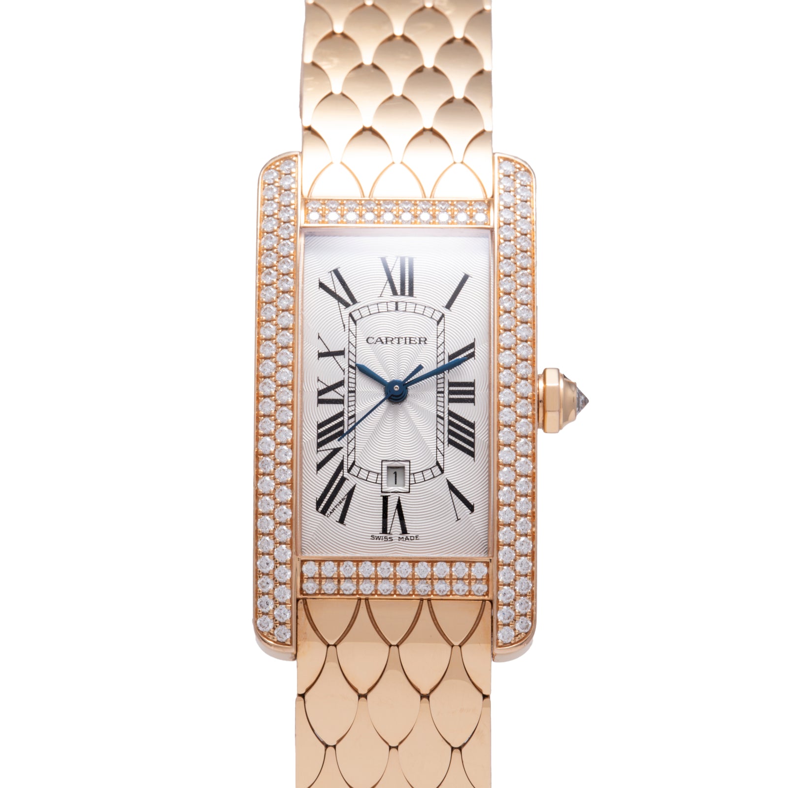 The Cartier Tank Americaine Automatic Diamonds features an 18K rose gold, scale-patterned band, diamond-set bezel, Roman numeral markers, blue hands, and a date window on a white dial.
