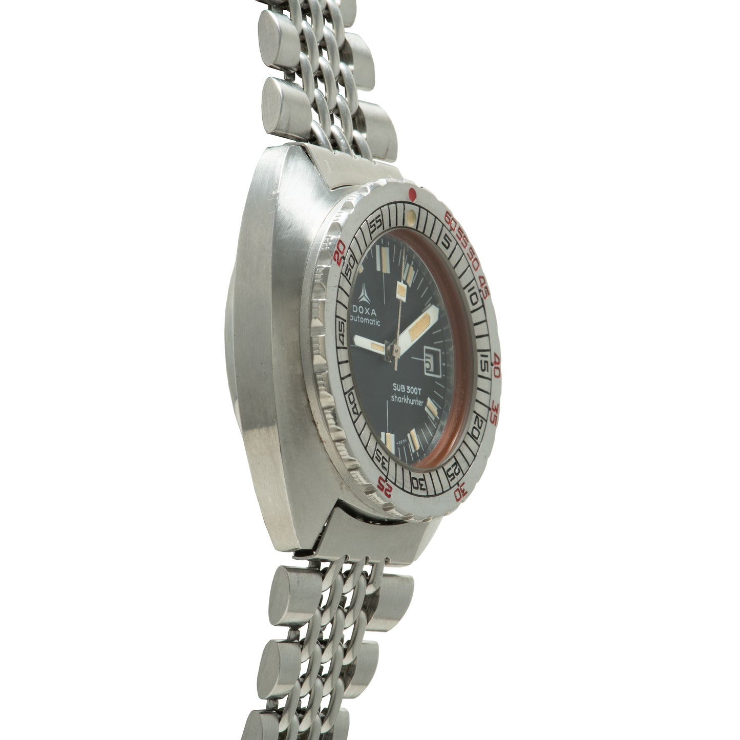 DOXA Sub 300T Sharkhunter