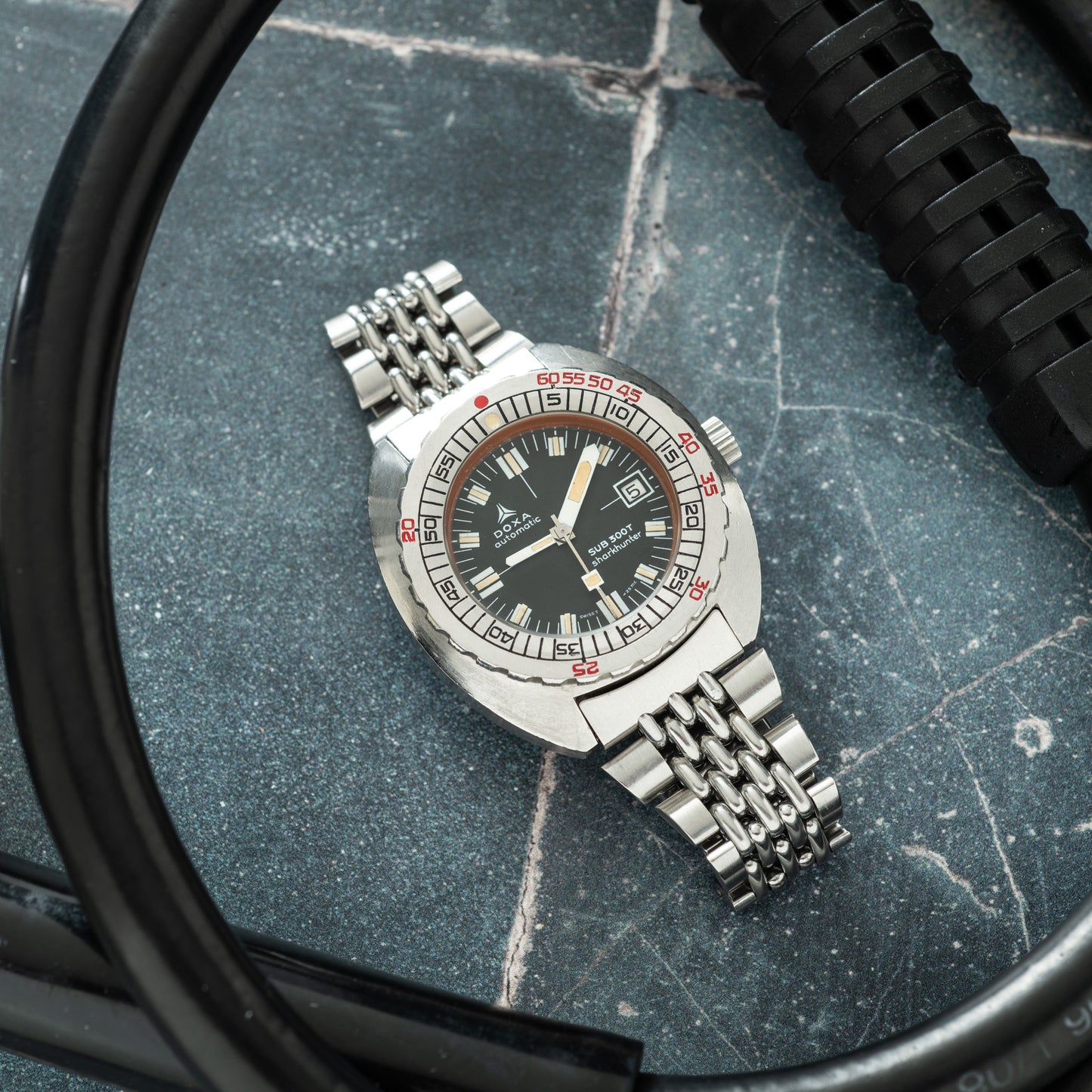 DOXA Sub 300T Sharkhunter