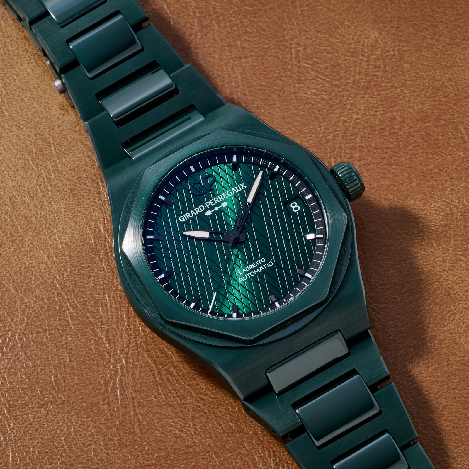 Girard-Perregaux Laureato 42mm 'Aston Martin' Edition
