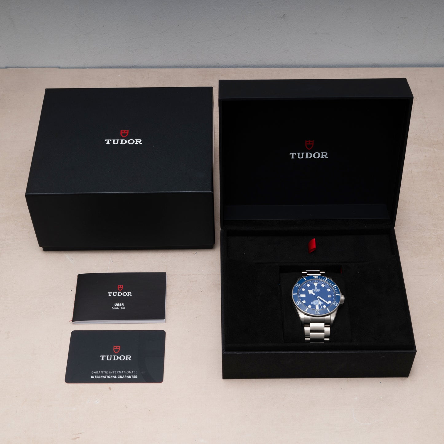 Tudor Pelagos