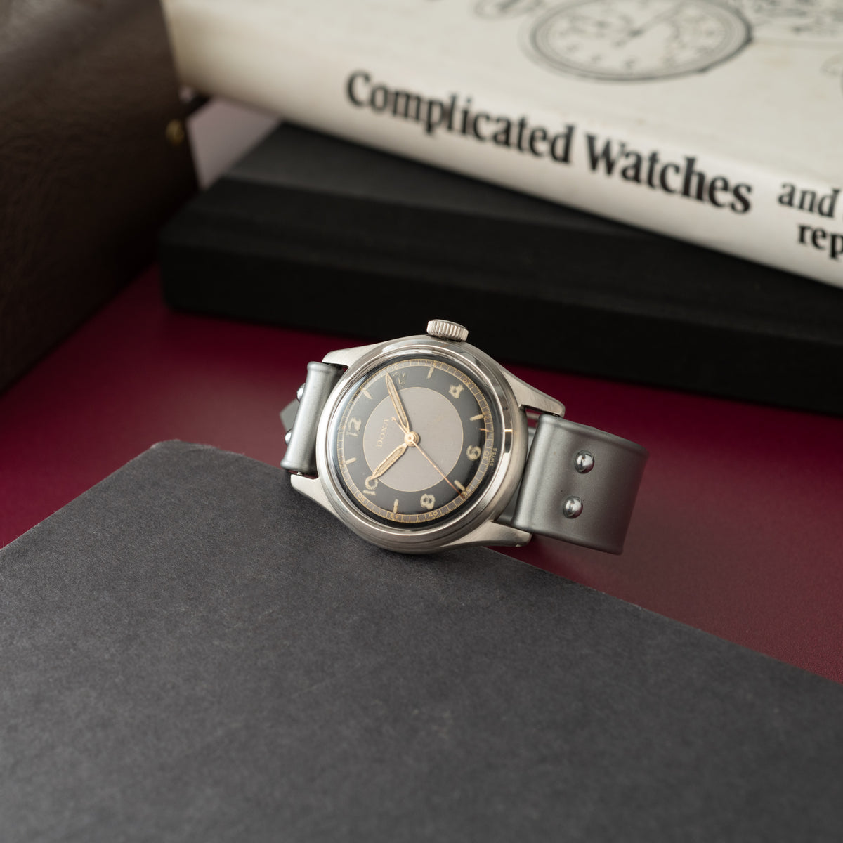 DOXA 'Sector Two-Tone Dial' New Old Stock