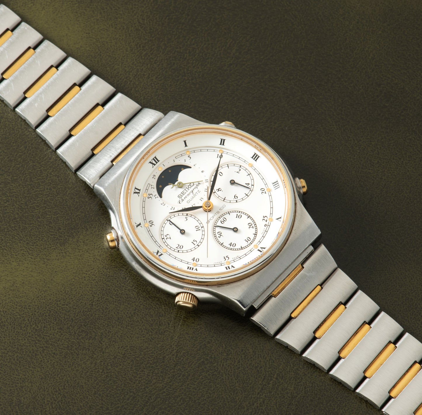 Seiko Quartz Chronograph Moonphase