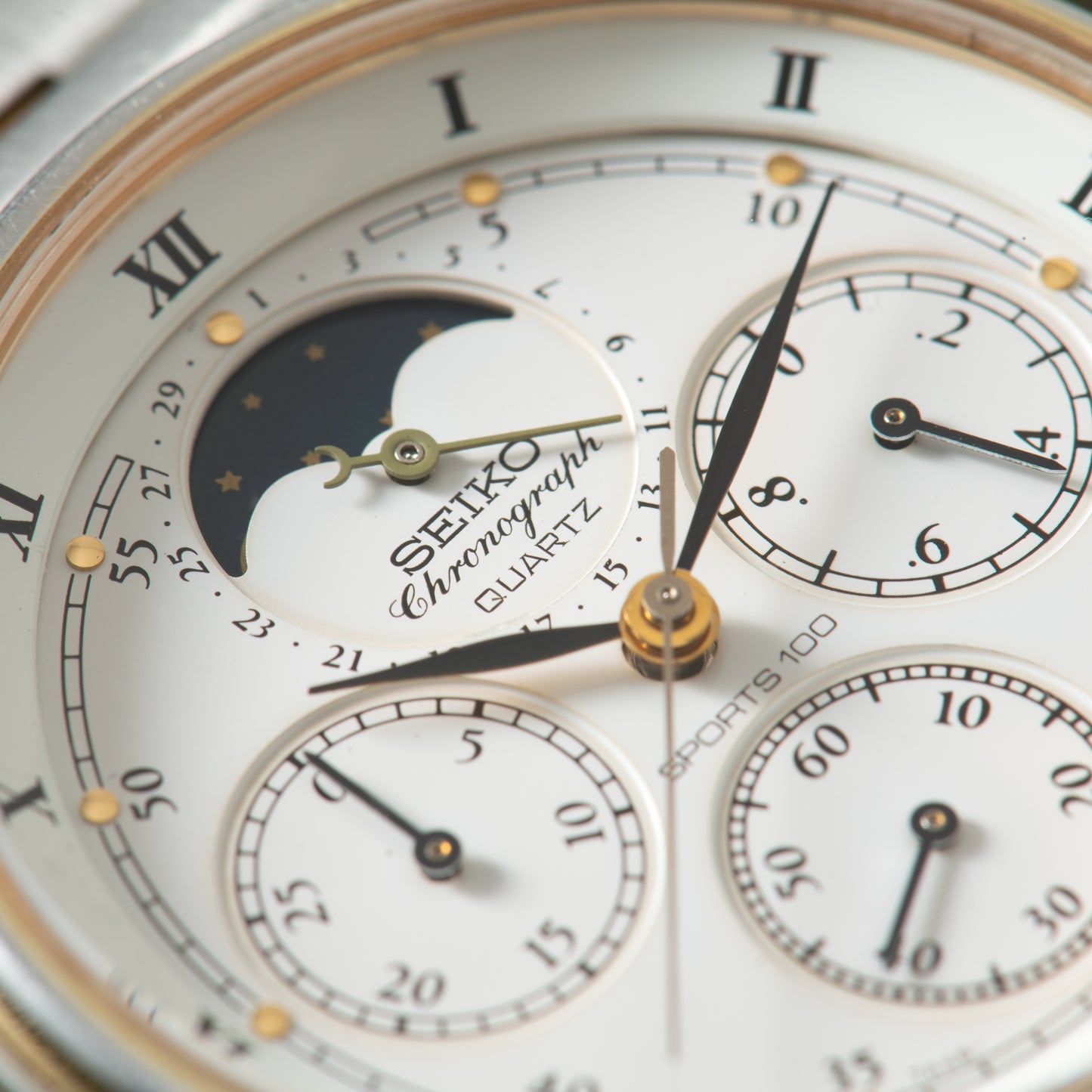 Seiko Quartz Chronograph Moonphase