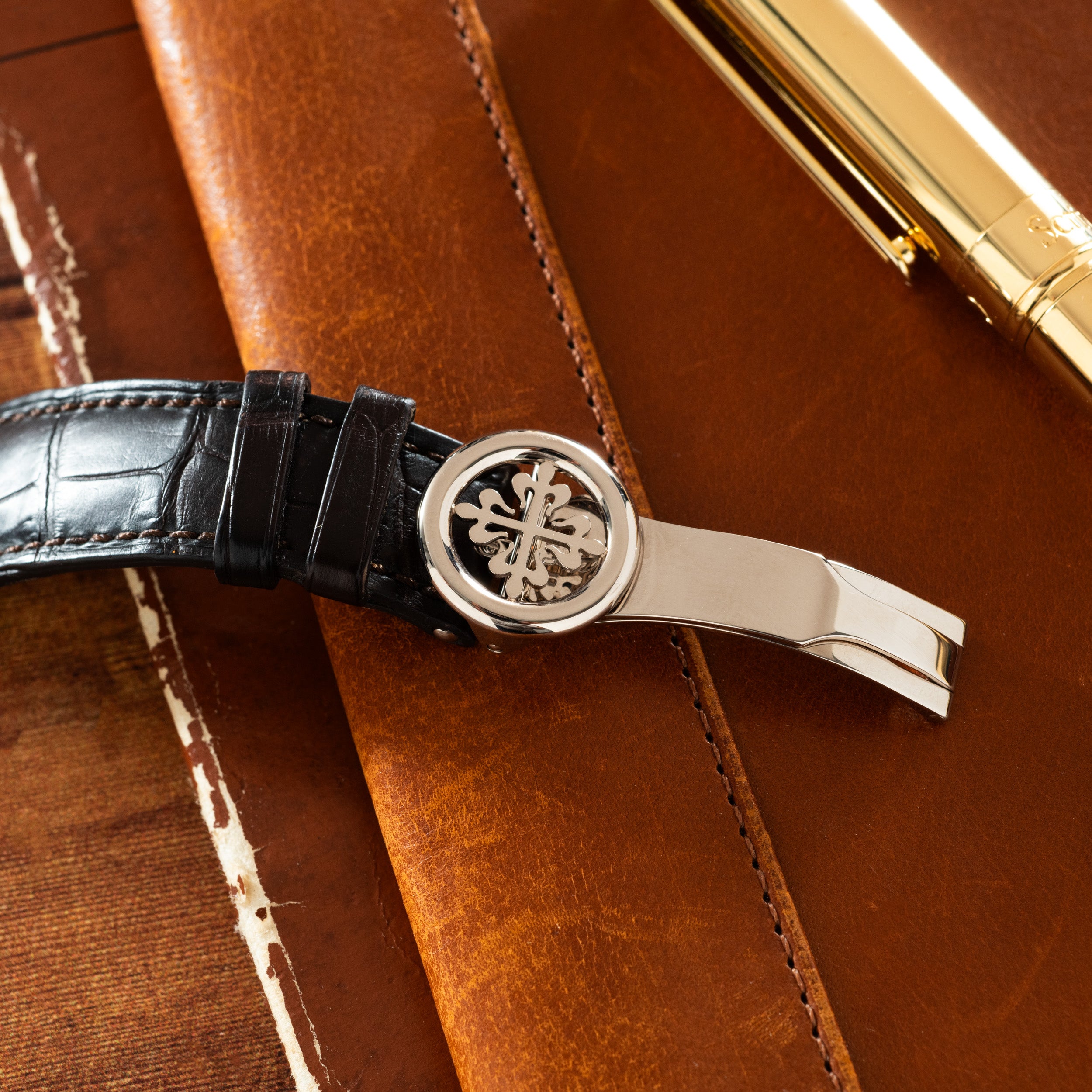Patek Philippe Retrograde Perpetual Calendar – Analog:Shift
