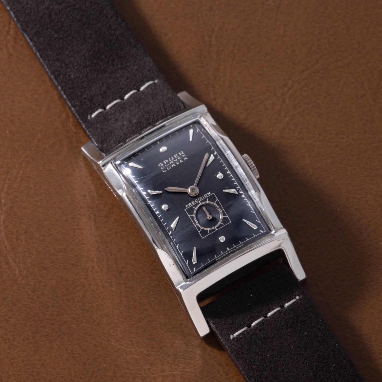 Gruen Curvex 'Count'