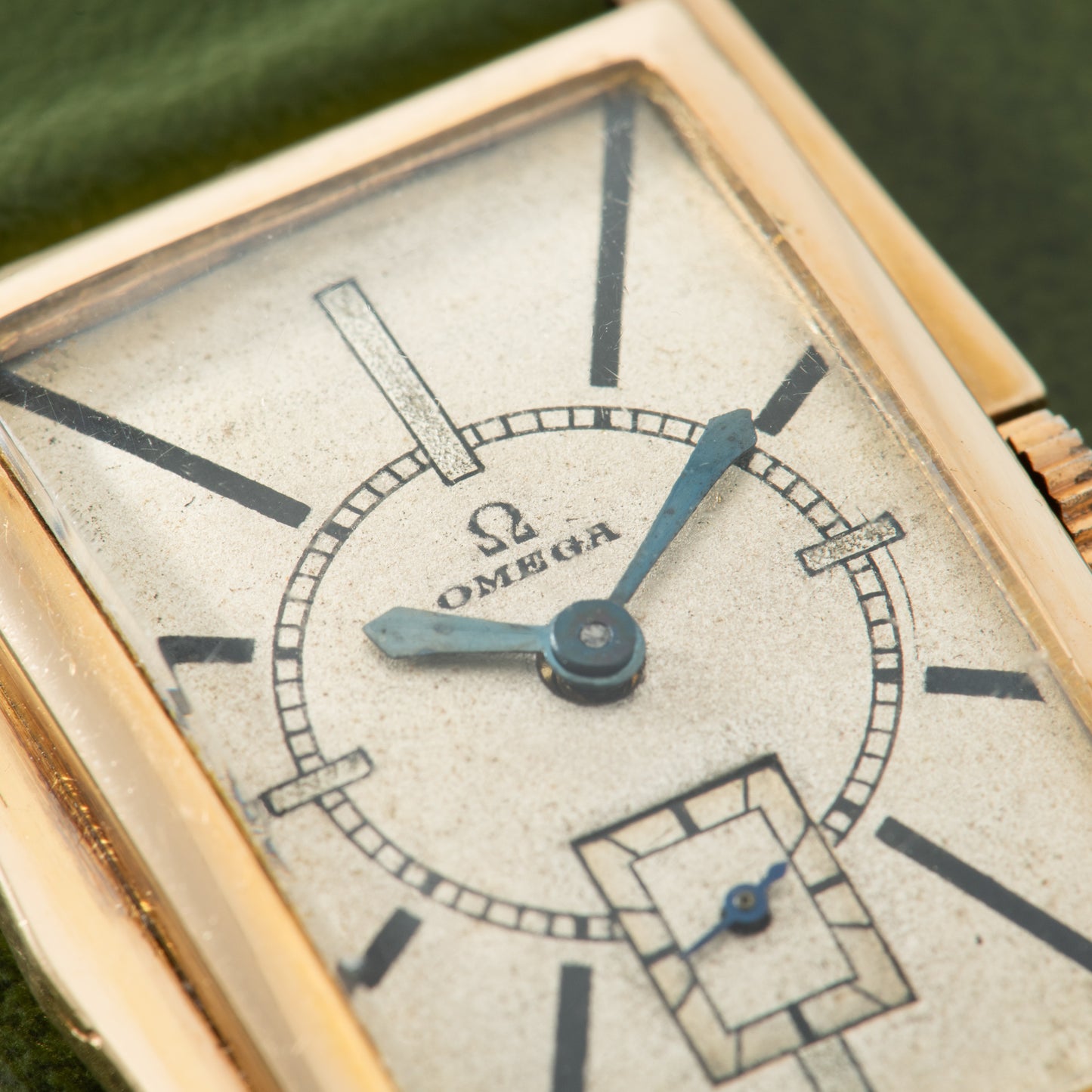 Omega "Tank" Stingray