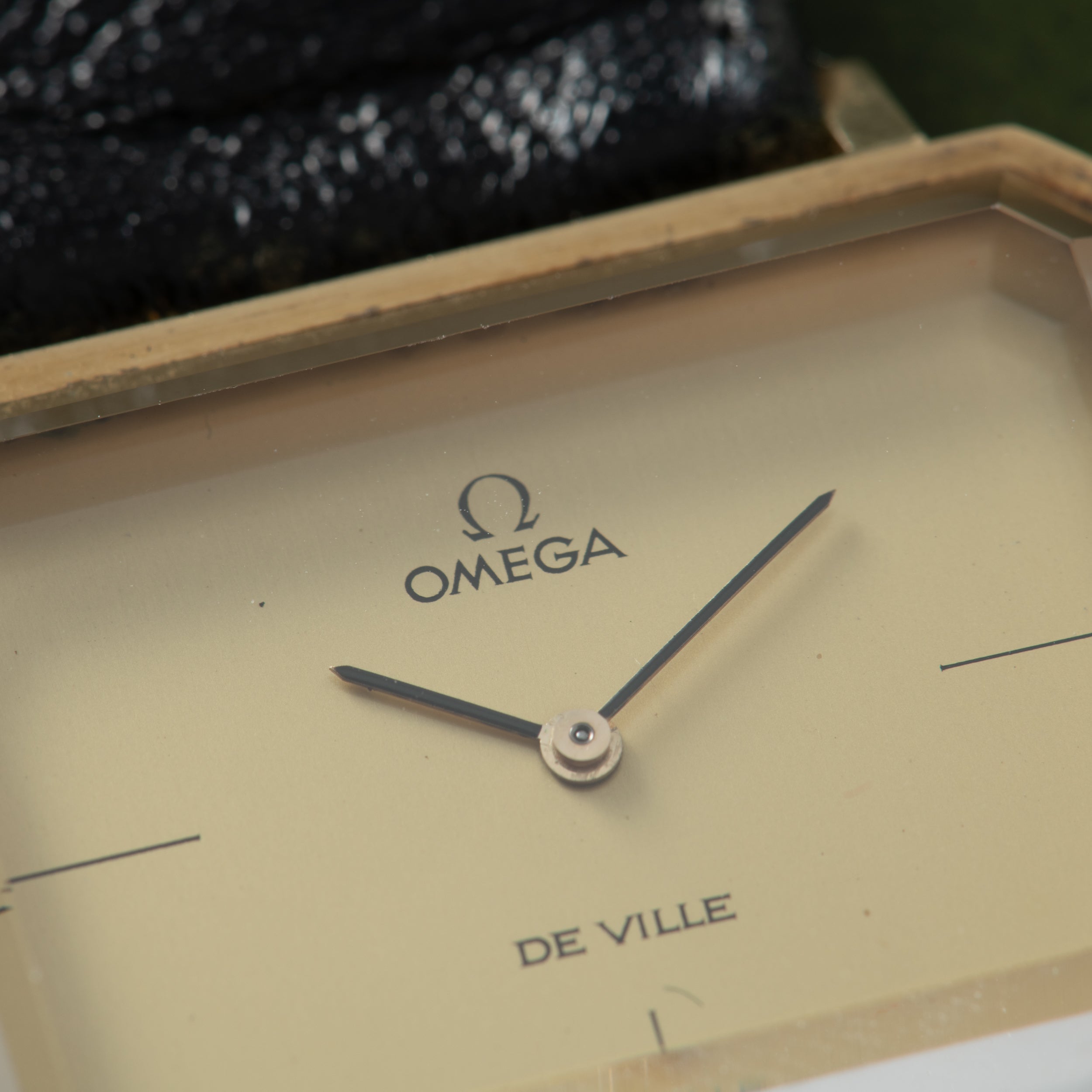Omega De Ville by Andrew Grima – Analog:Shift