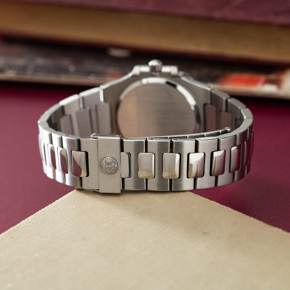 Patek Philippe Nautilus 'Midsize'
