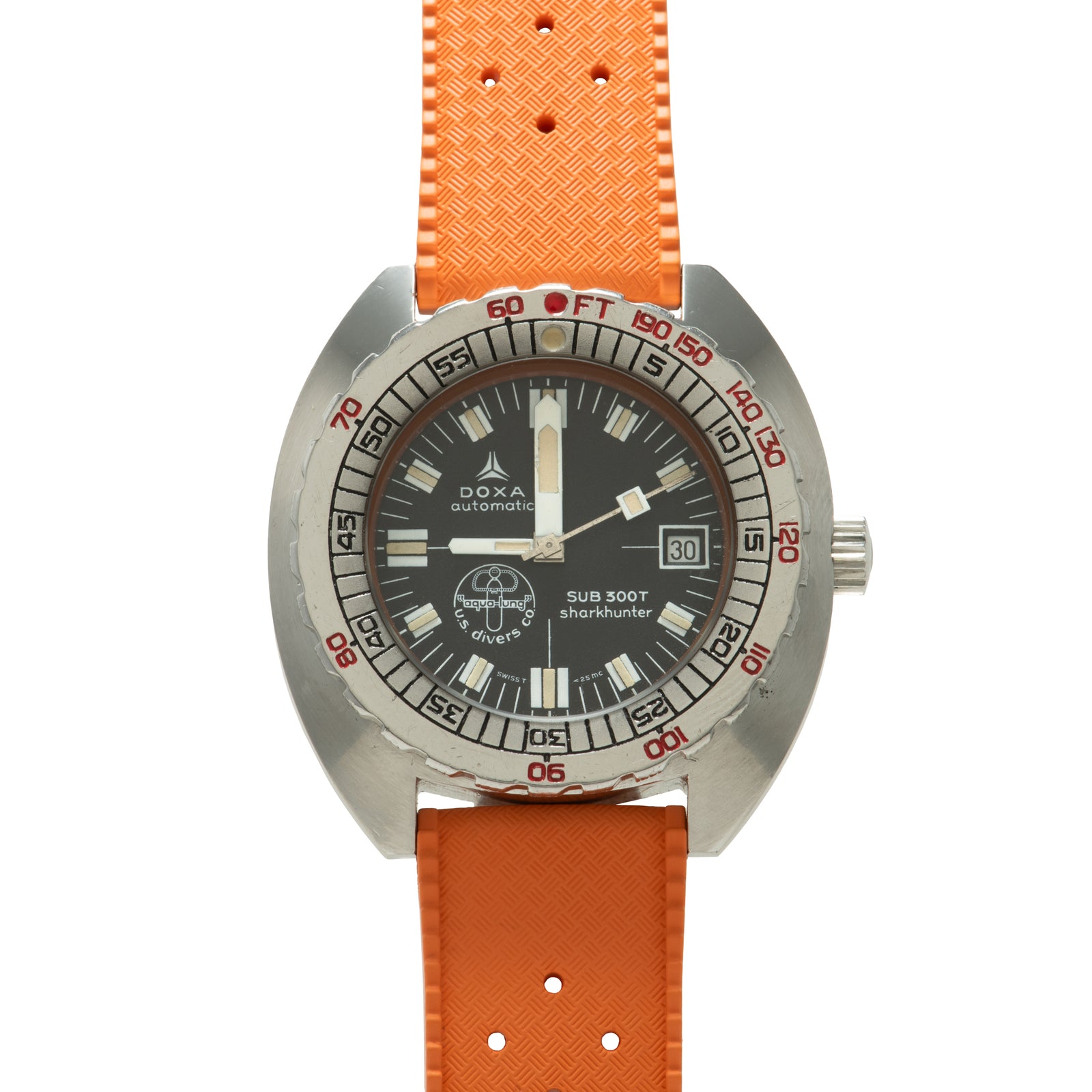 DOXA Sub 300T Sharkhunter 'Aqua-Lung'