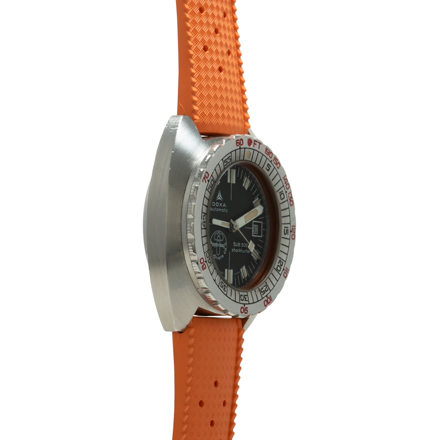 DOXA Sub 300T Sharkhunter 'Aqua-Lung'