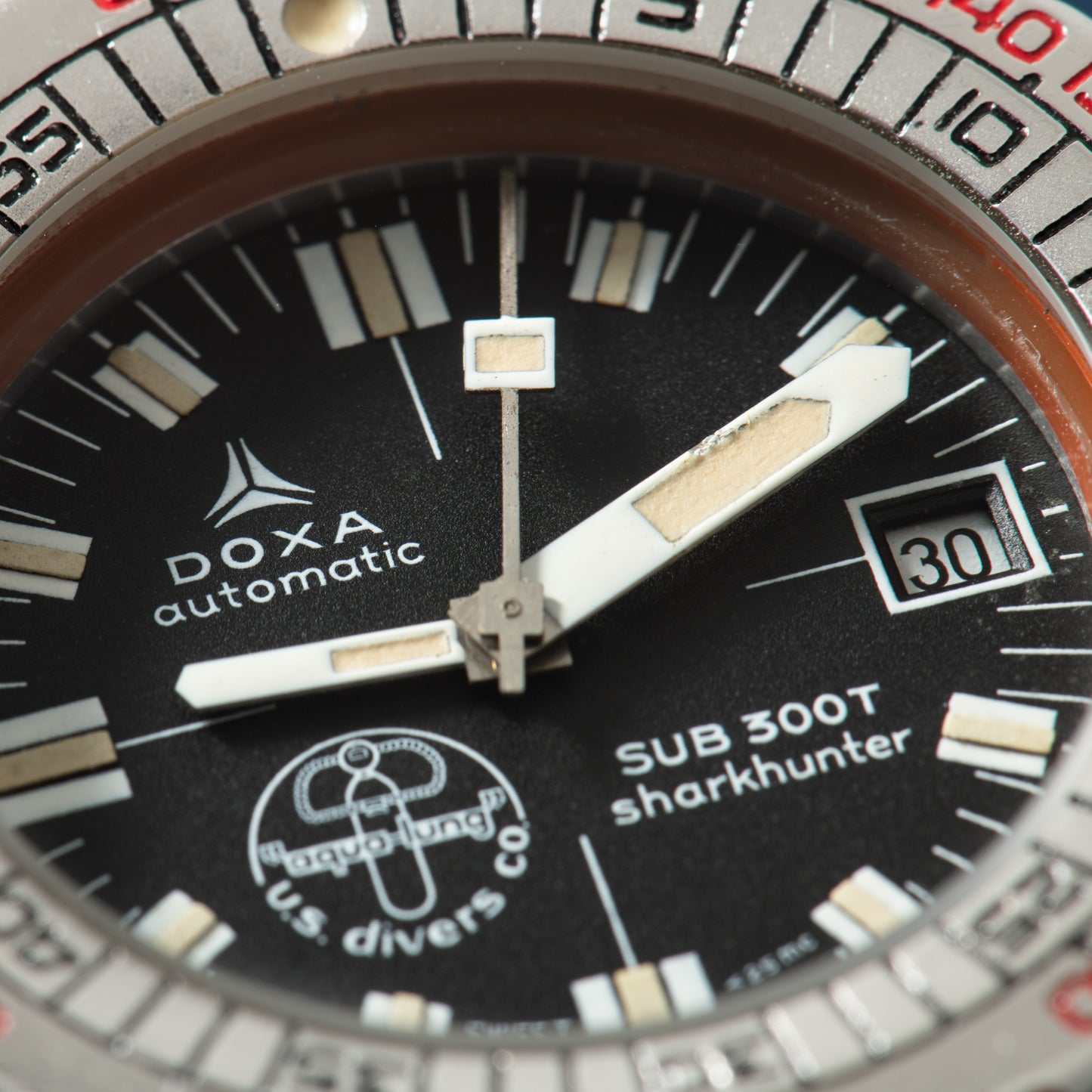 DOXA Sub 300T Sharkhunter 'Aqua-Lung'