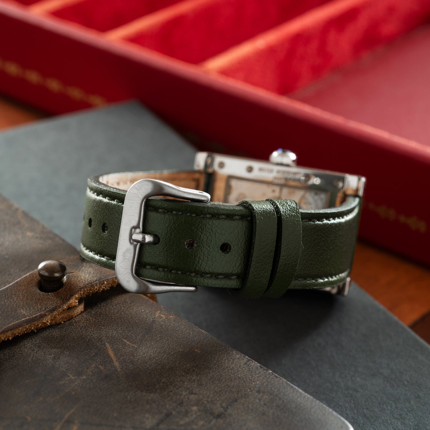 Cartier CPCP Tank À Vis 'Wandering Hours'