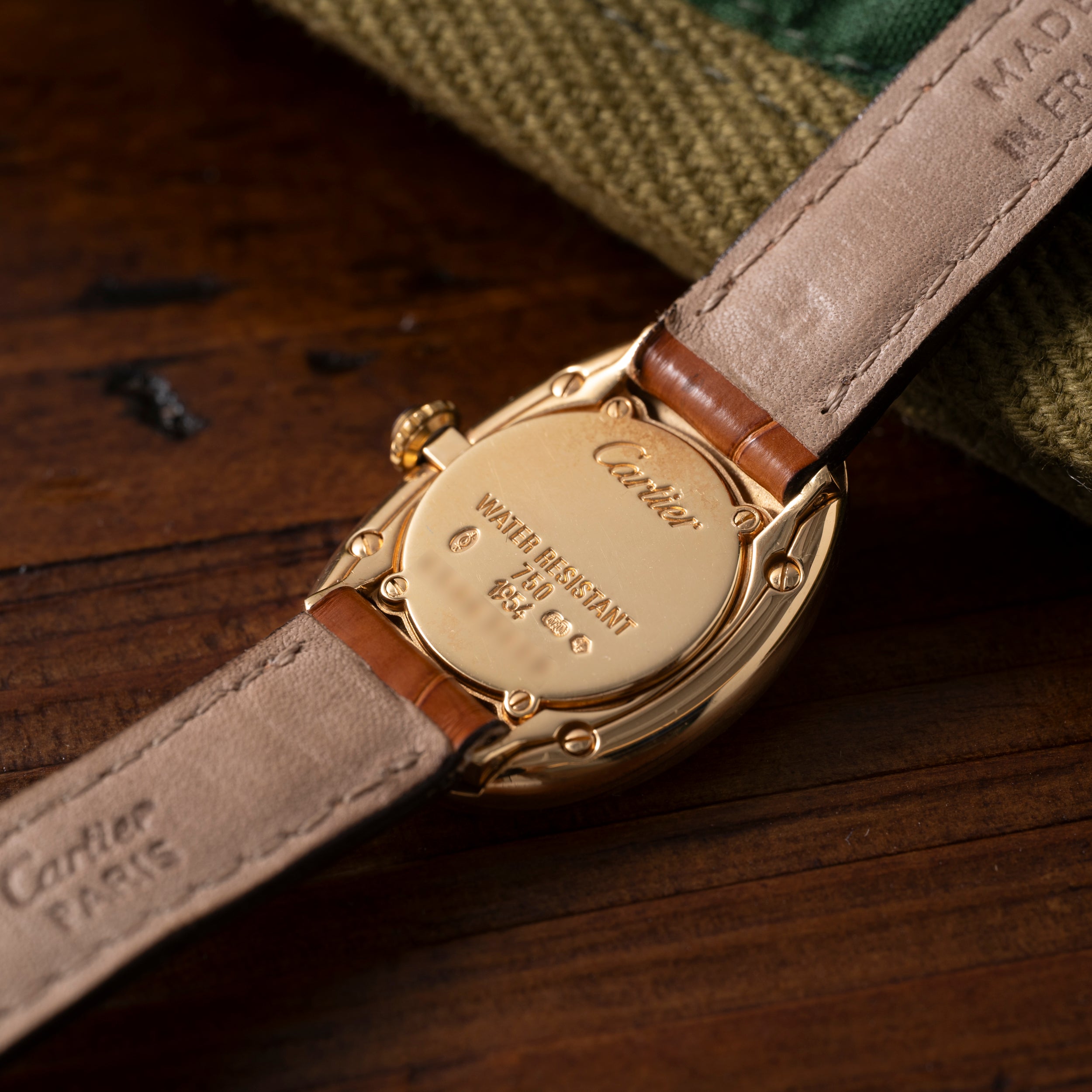 Cartier Baignoire – Analog:Shift