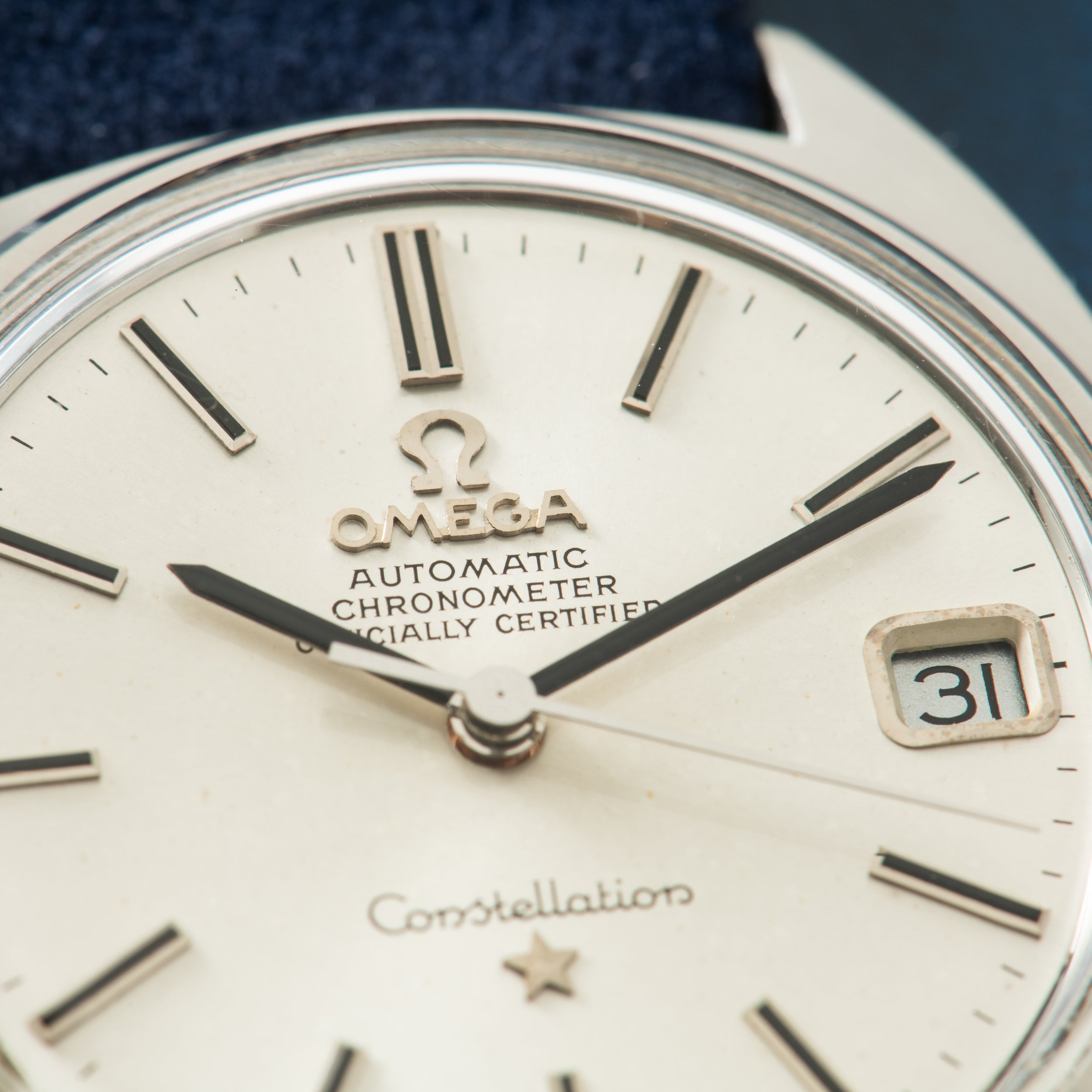 Omega Constellation 'C-Shape' – Analog:Shift