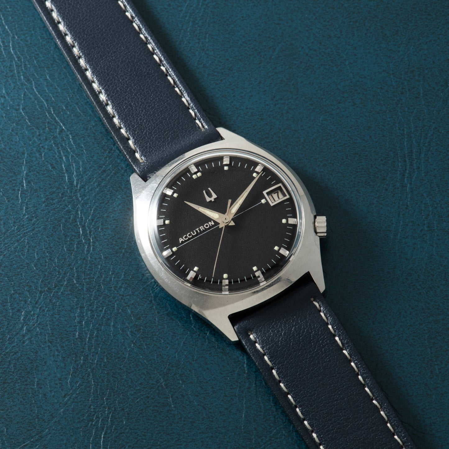 Bulova Accutron 218