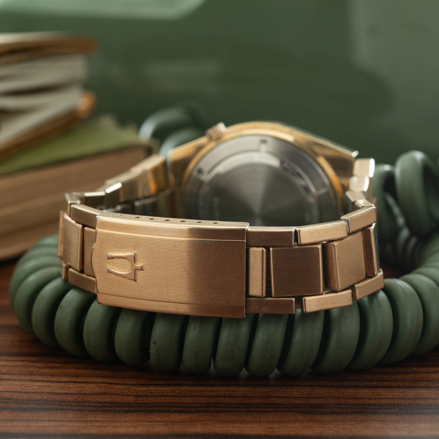 Bulova Accutron Direct Read