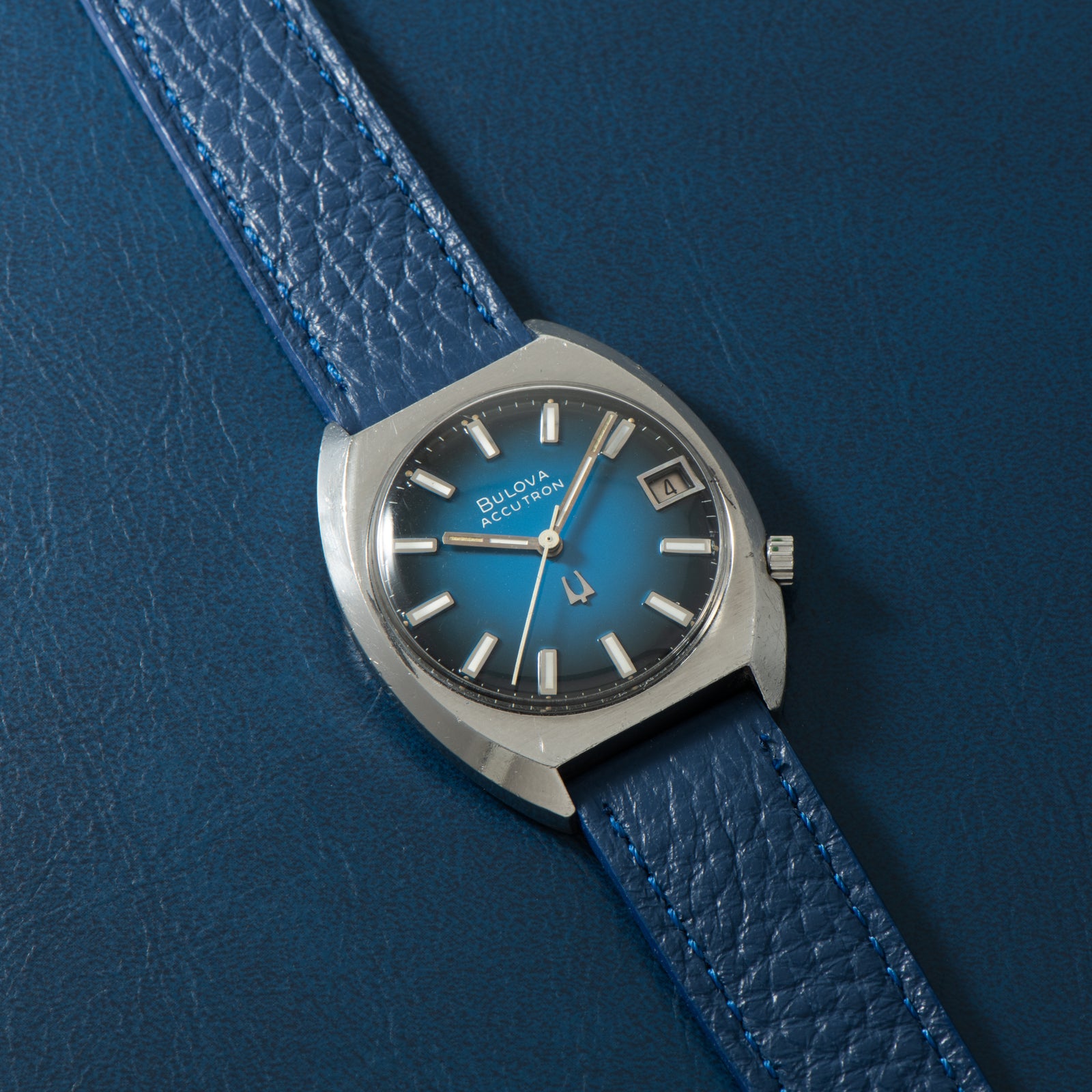 Bulova Accutron 'Blue Fumé'