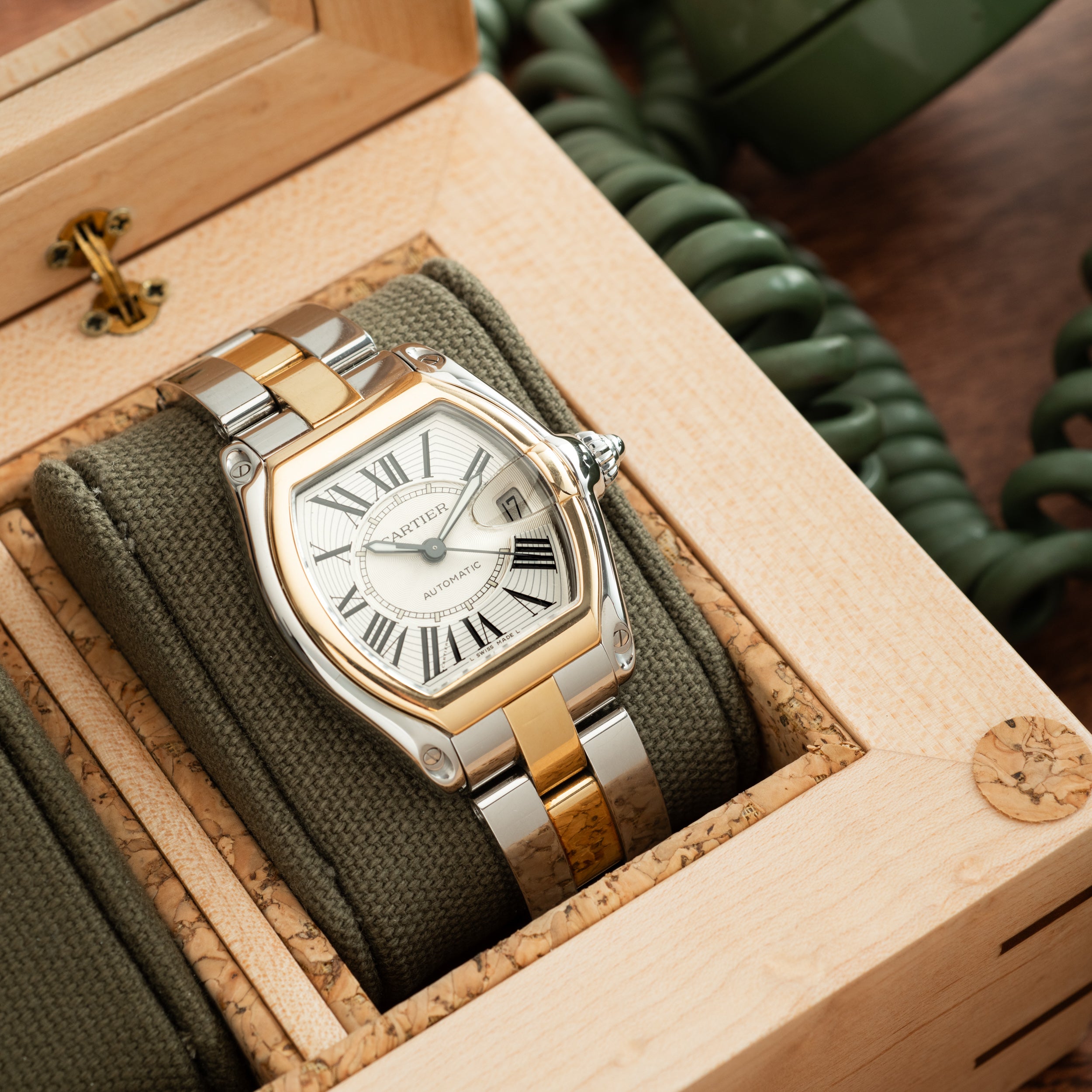 Cartier Roadster – Analog:Shift