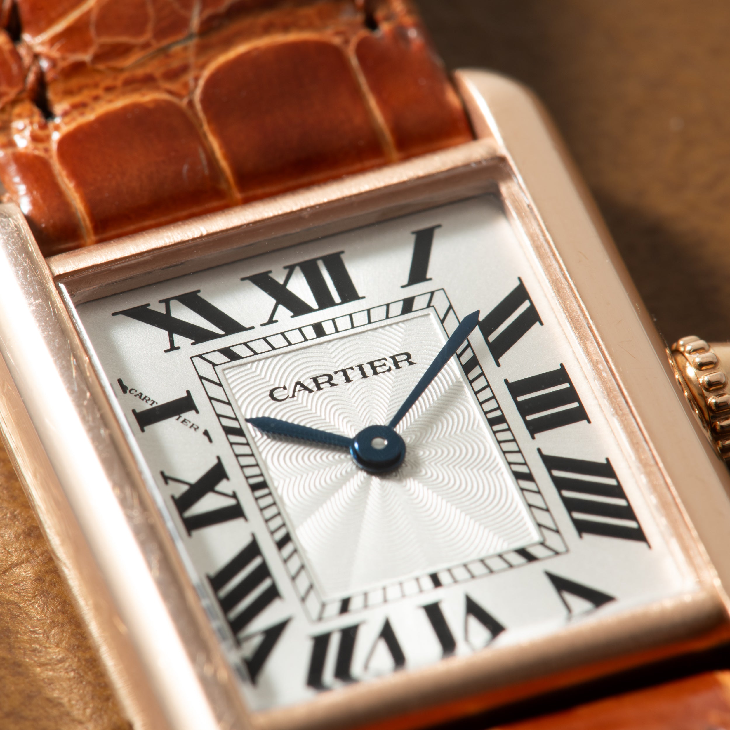 Cartier Tank Louis Cartier – Analog:Shift