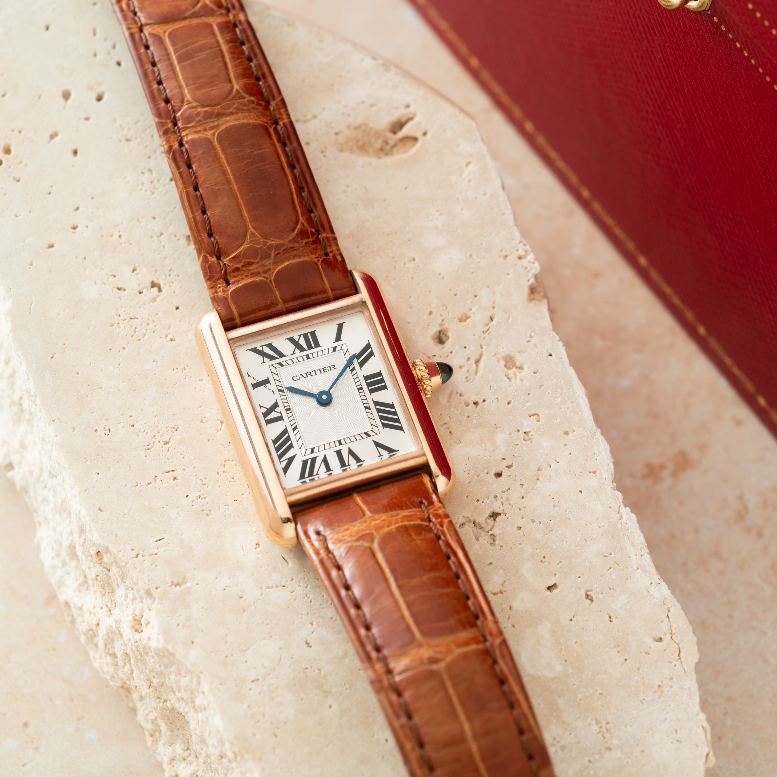 Cartier Tank Louis Cartier – Analog:Shift