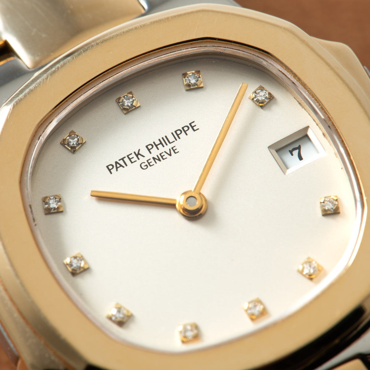 Patek Philippe Ladies Nautilus Diamonds