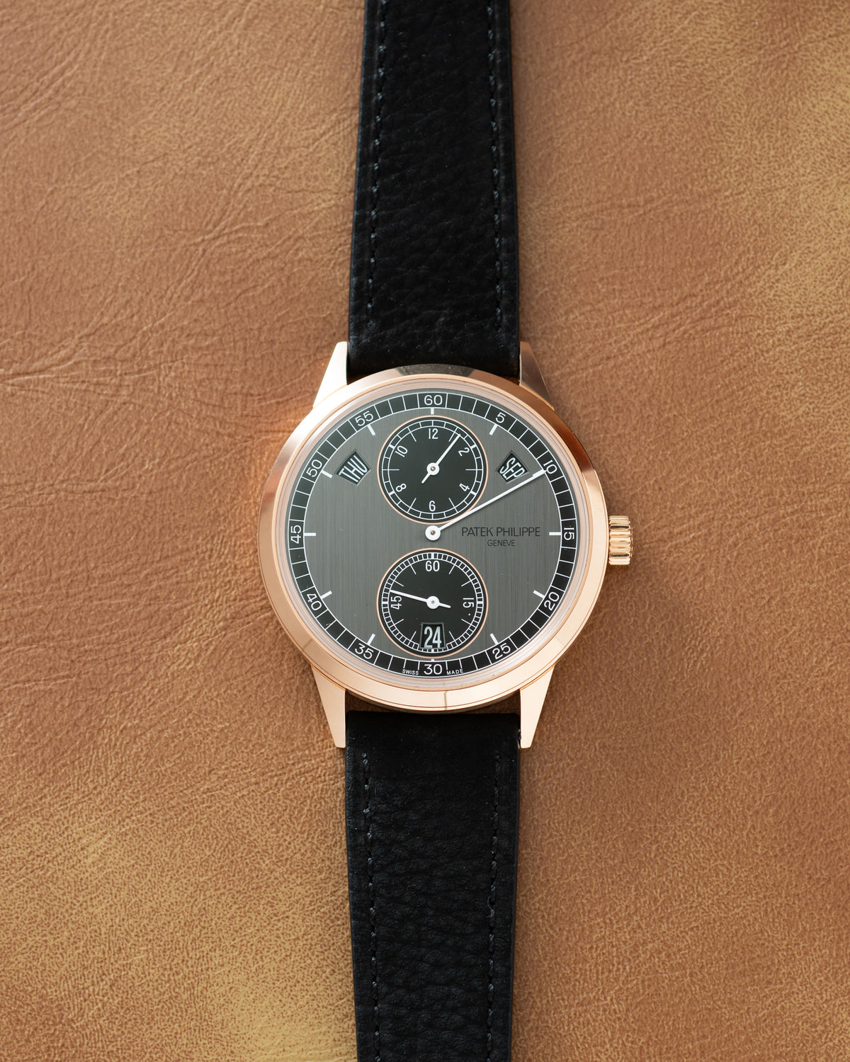 Patek Philippe Annual Calendar Regulator