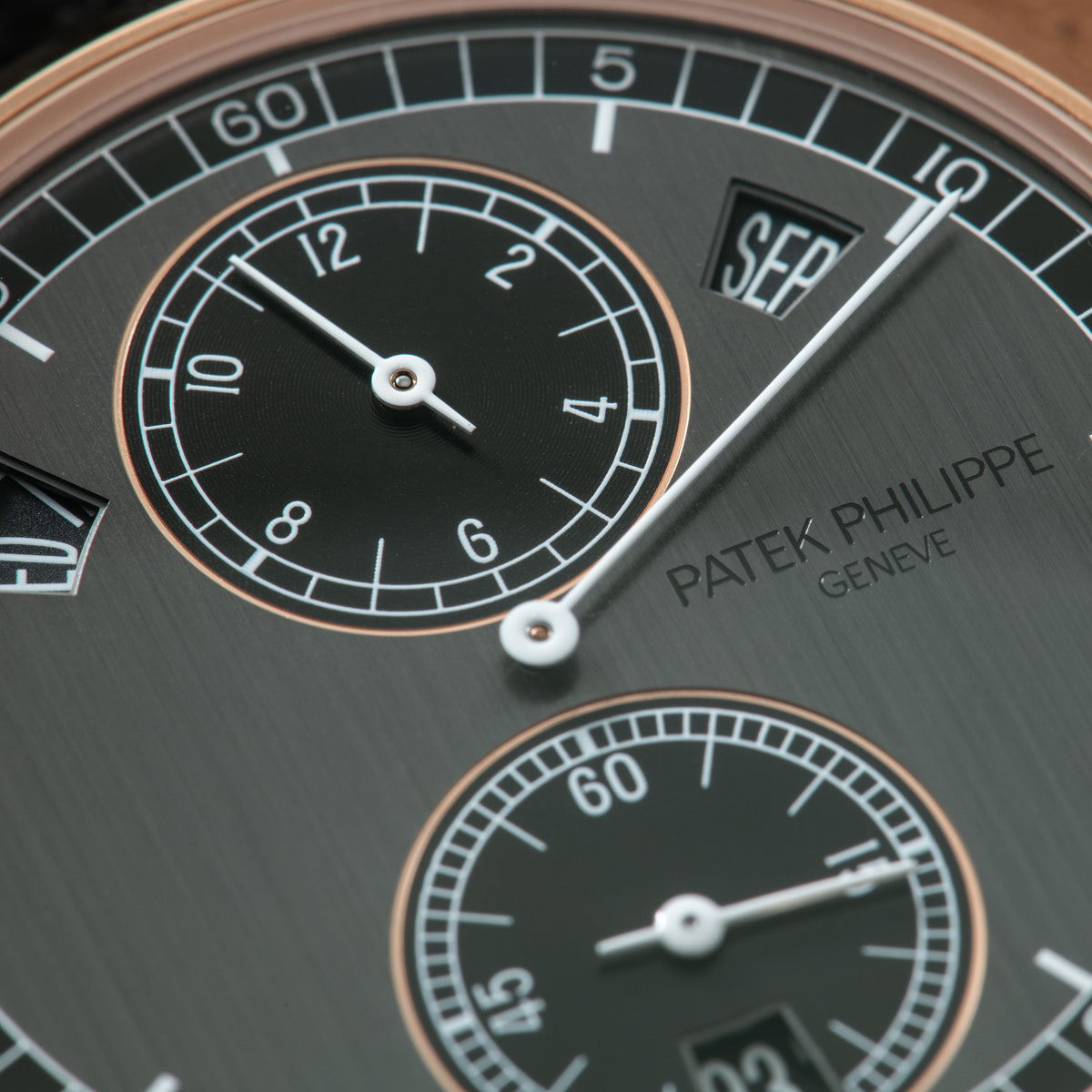 Patek Philippe Annual Calendar Regulator