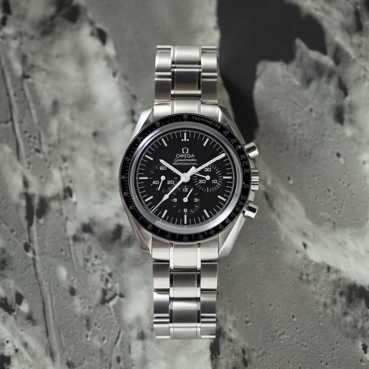 Omega Speedmaster Moonwatch Professional