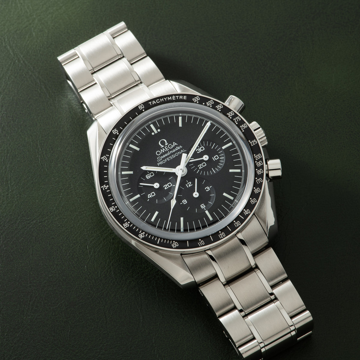 Omega Speedmaster Moonwatch Professional