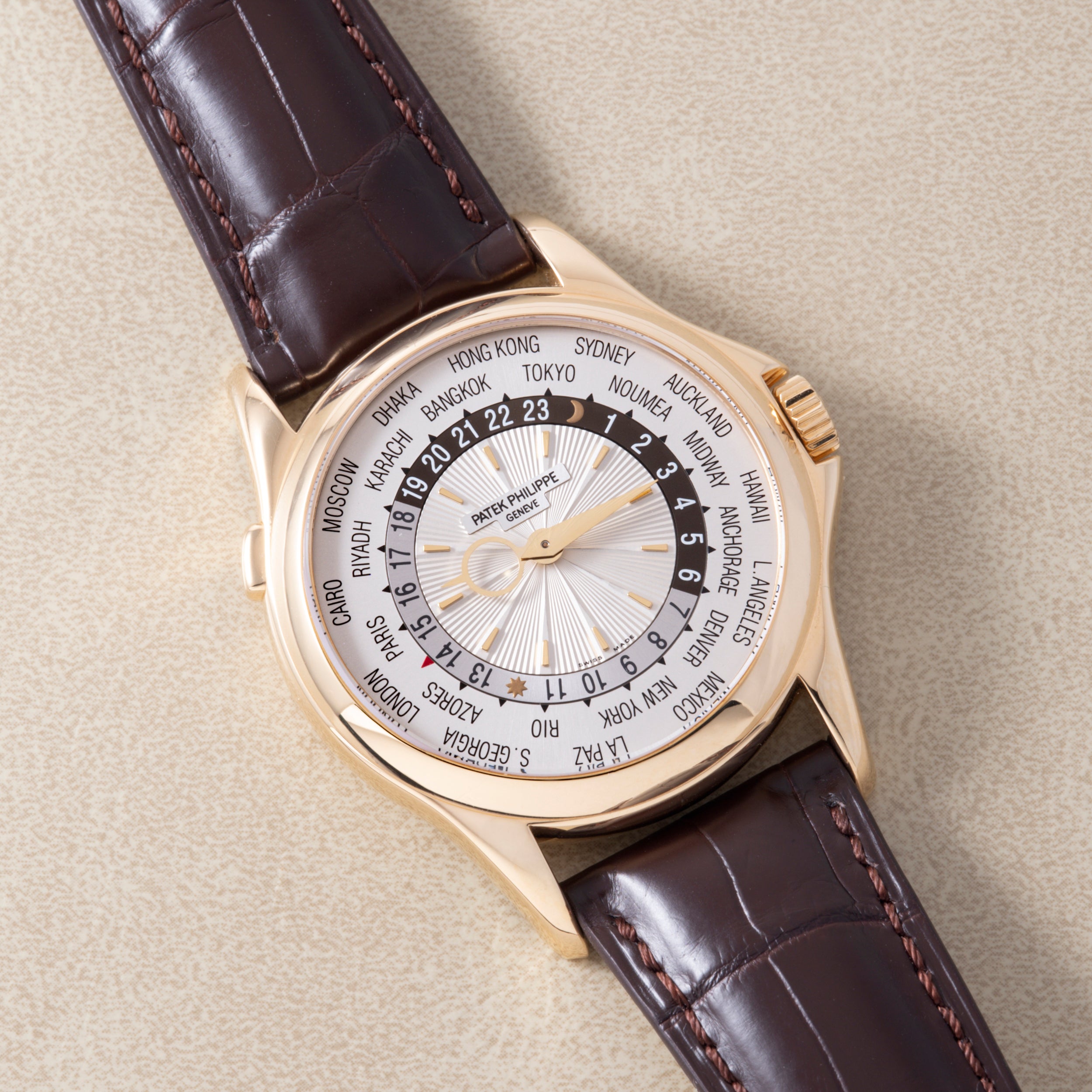 Patek Philippe World Time – Analog:Shift