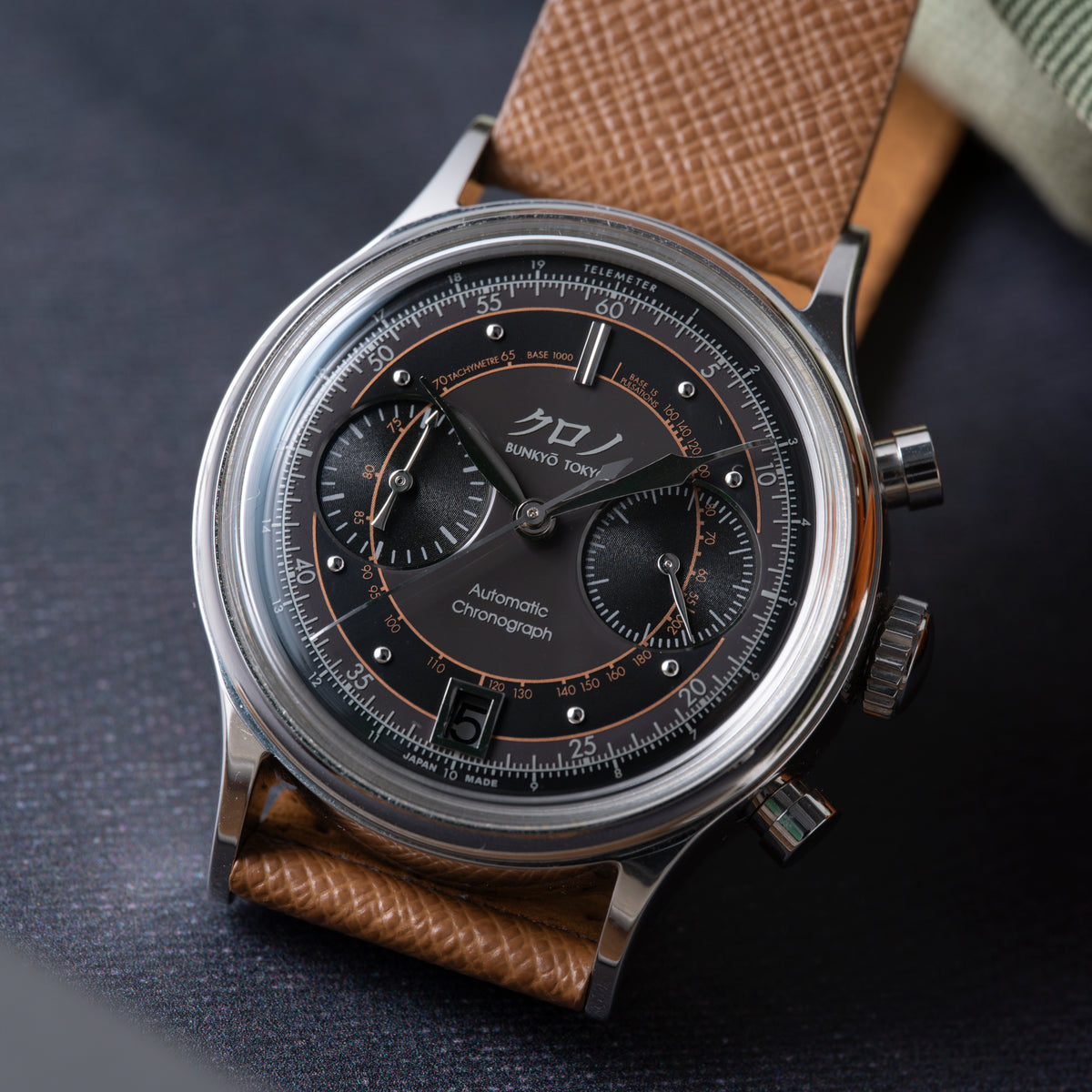 Kurono Bunkyo Chronograph