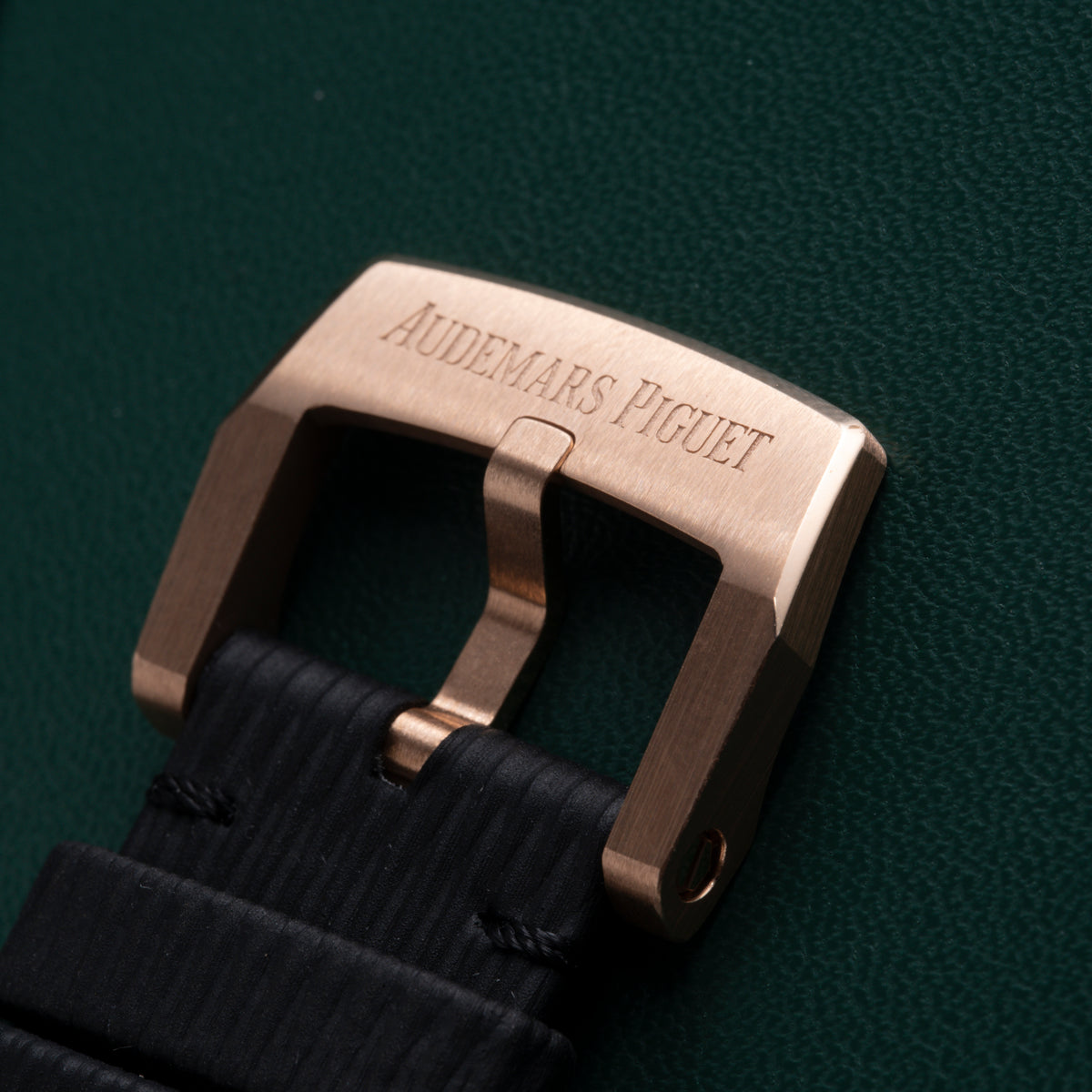 Audemars Piguet Neo Frame Jump Hour